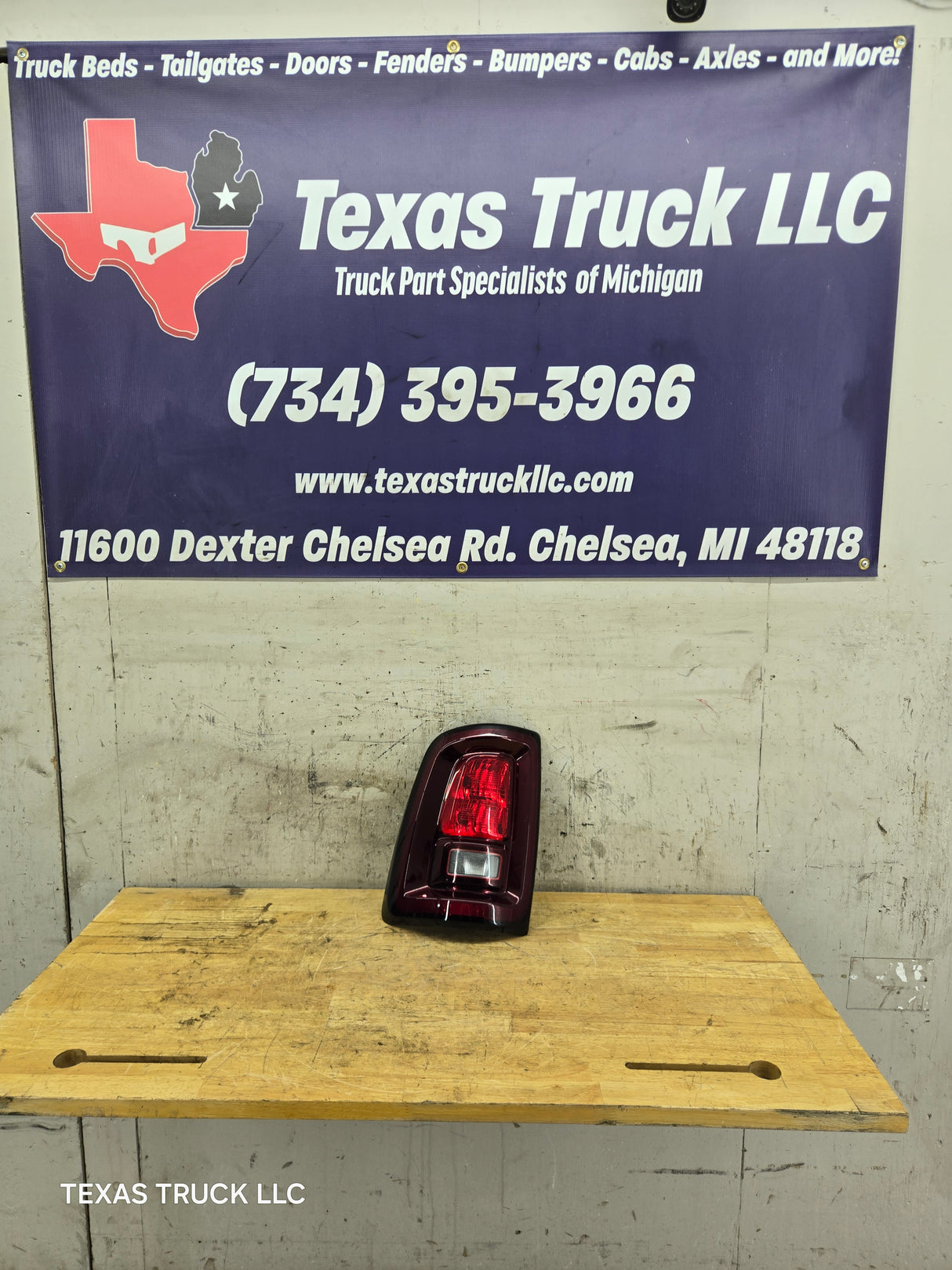 2019-2025 5th Gen Dodge Ram 2500 3500 LH Driver Side Tail Light Halogen P68592555AA