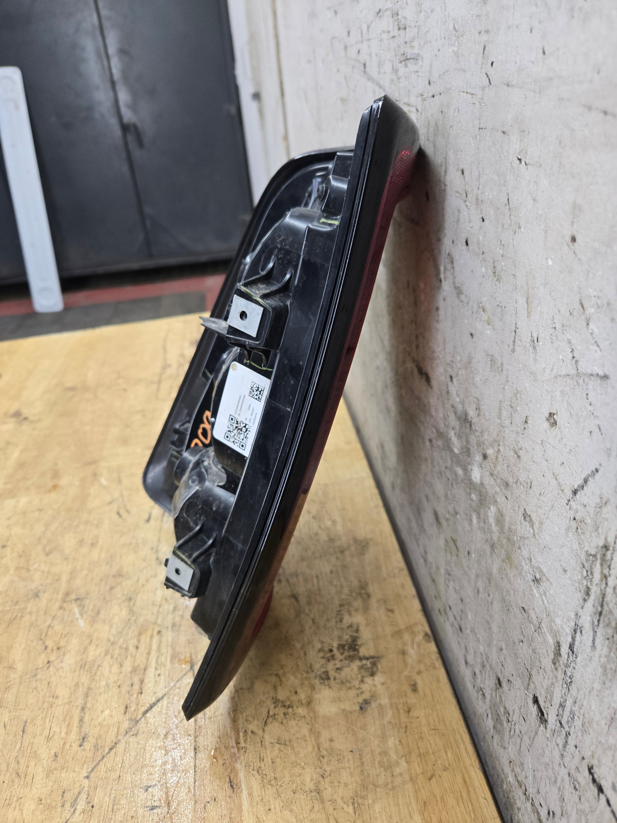 2019-2025 5th Gen Dodge Ram 2500 3500 RH Passenger Side Tail Light Halogen P68592554AA