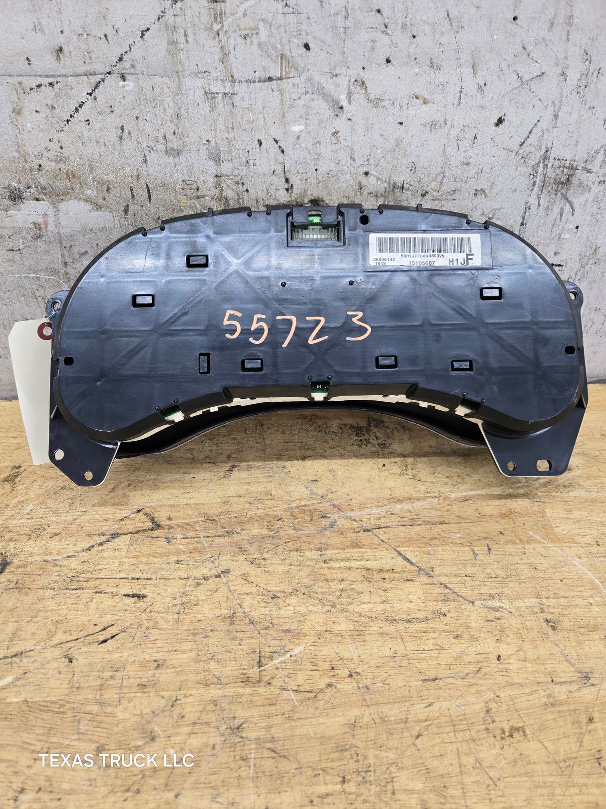 2003-2006 Chevrolet Silverado Tahoe / GMC Sierra Yukon Instrument Gauge Cluster Speedometer 15105687