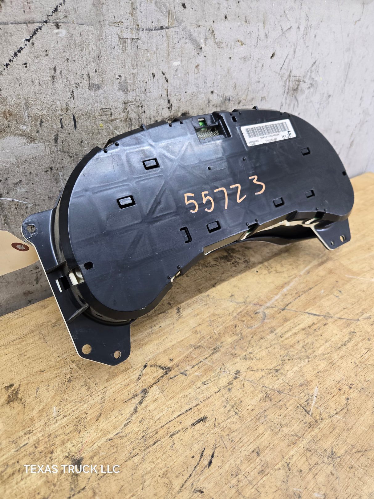 2003-2006 Chevrolet Silverado Tahoe / GMC Sierra Yukon Instrument Gauge Cluster Speedometer 15105687