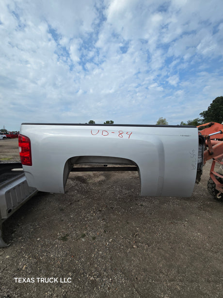 2007-2013 Chevrolet Silverado 1500 2500 3500 HD 6' 6" Short Truck Bed - Silver