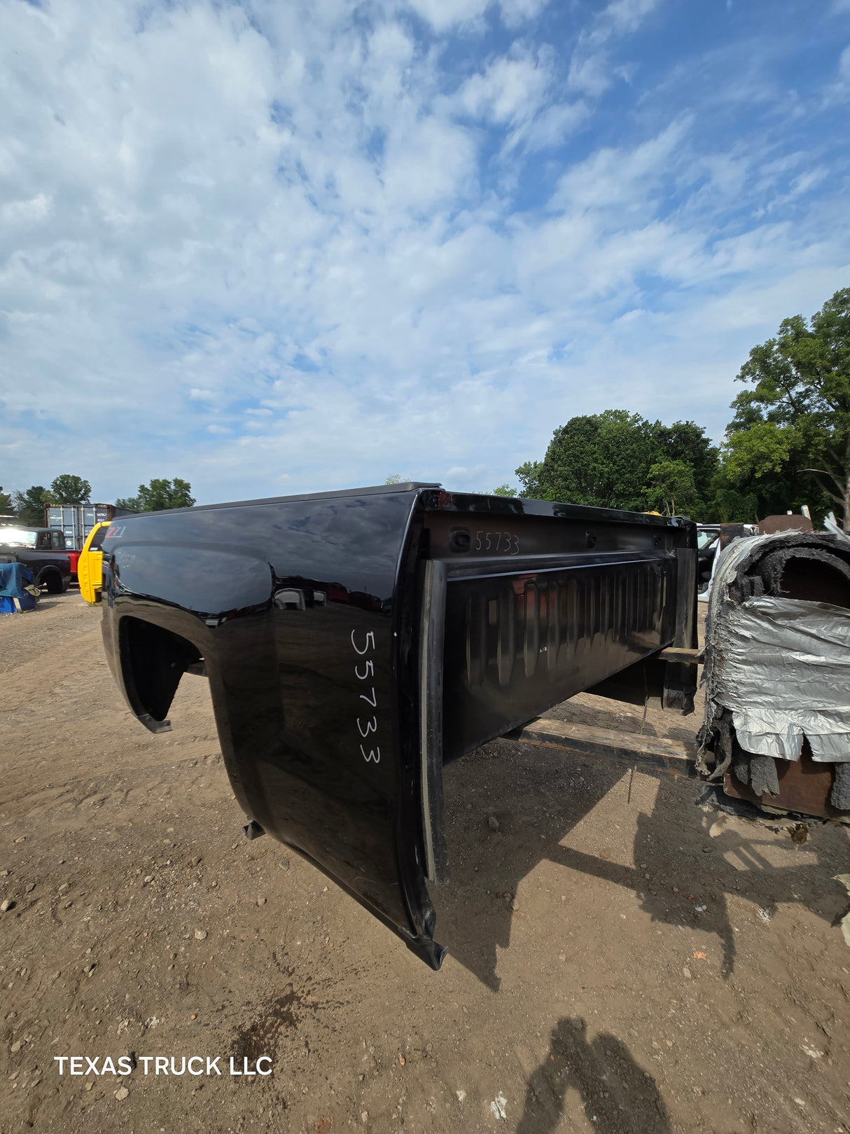 2014-2019 Chevrolet Silverado 1500 2500 3500 HD 6' 6" Short Bed - Black