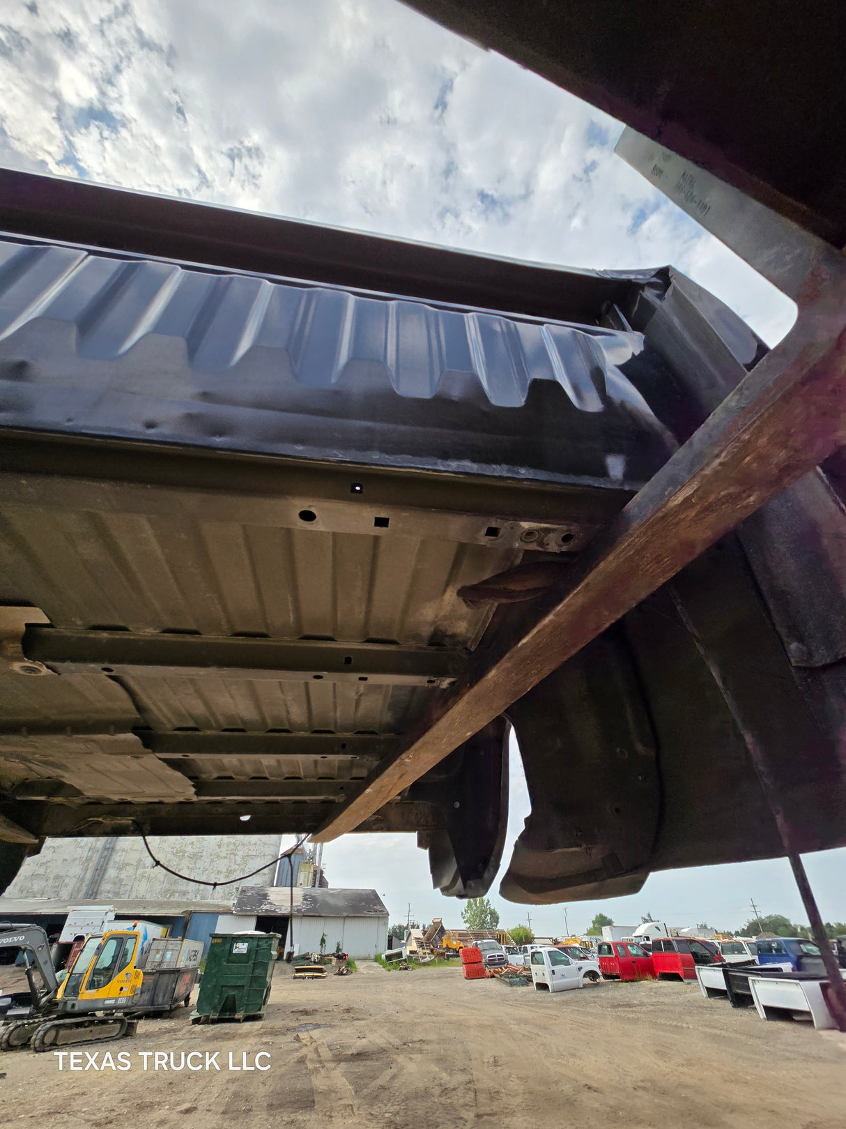 2014-2019 Chevrolet Silverado 1500 2500 3500 HD 6' 6" Short Bed - Black