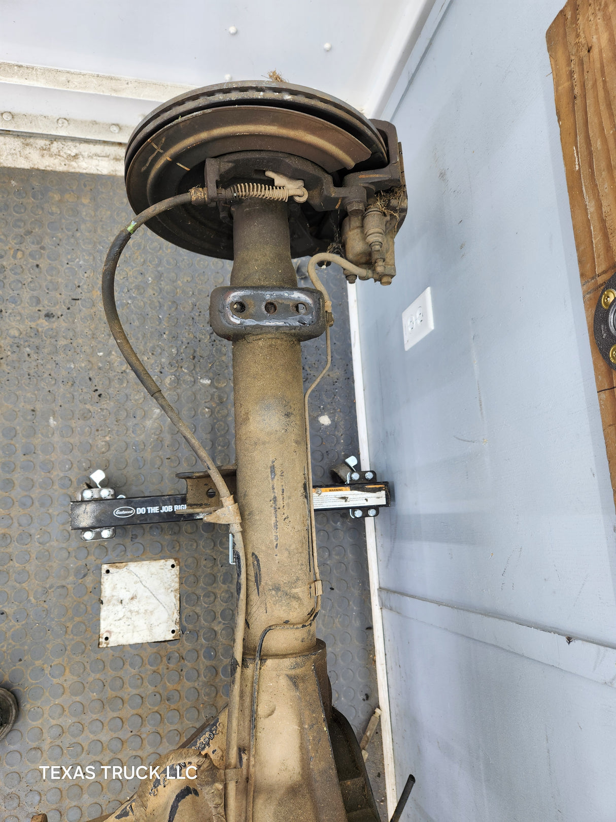2002-2005 Dodge Ram 1500 Rear Axle 3.55 Gear Ratio 9.25 3rd Gen
