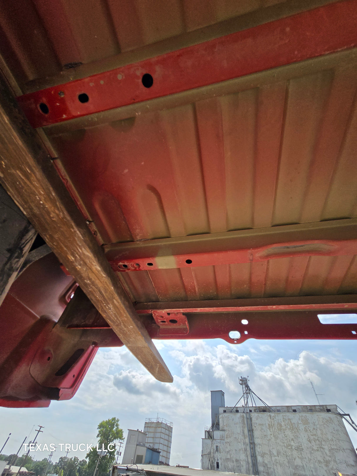 2009-2018 Dodge Ram 4th Gen 1500 2500 3500 6' 4" Short Truck Bed - Bright Red