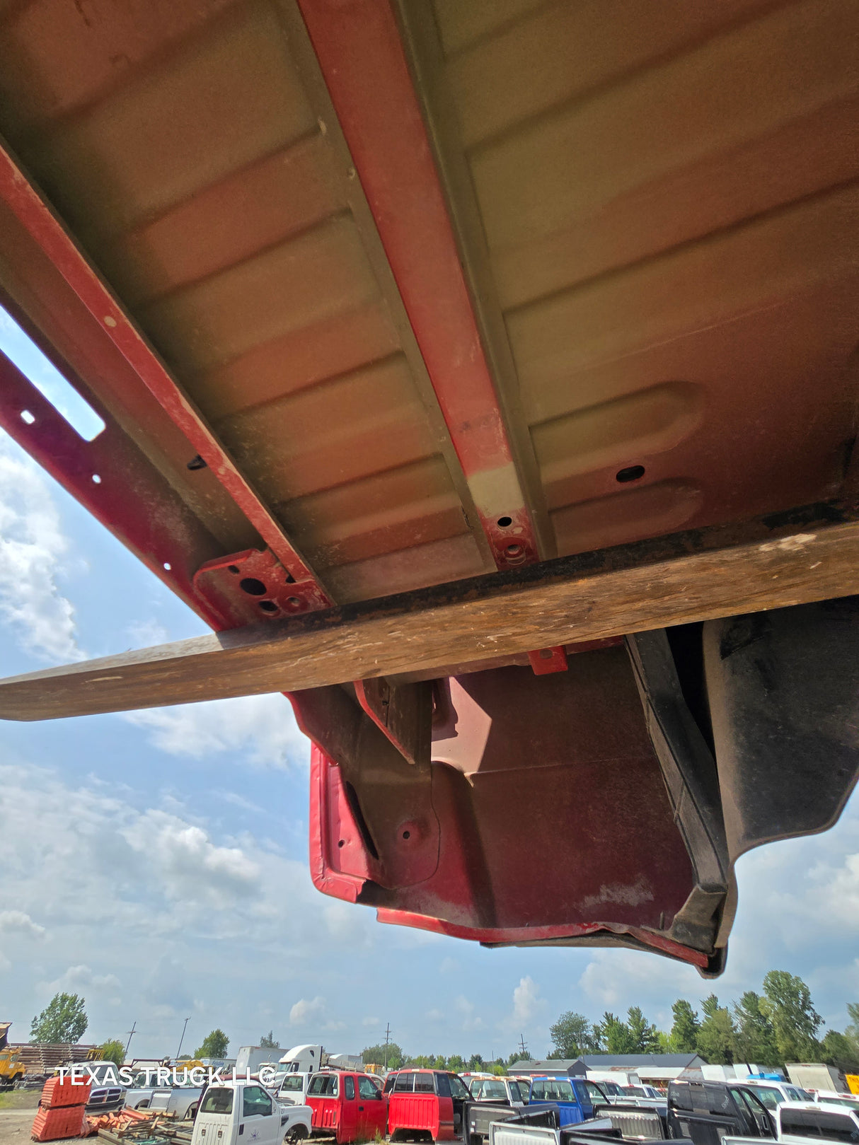 2009-2018 Dodge Ram 4th Gen 1500 2500 3500 6' 4" Short Truck Bed - Bright Red