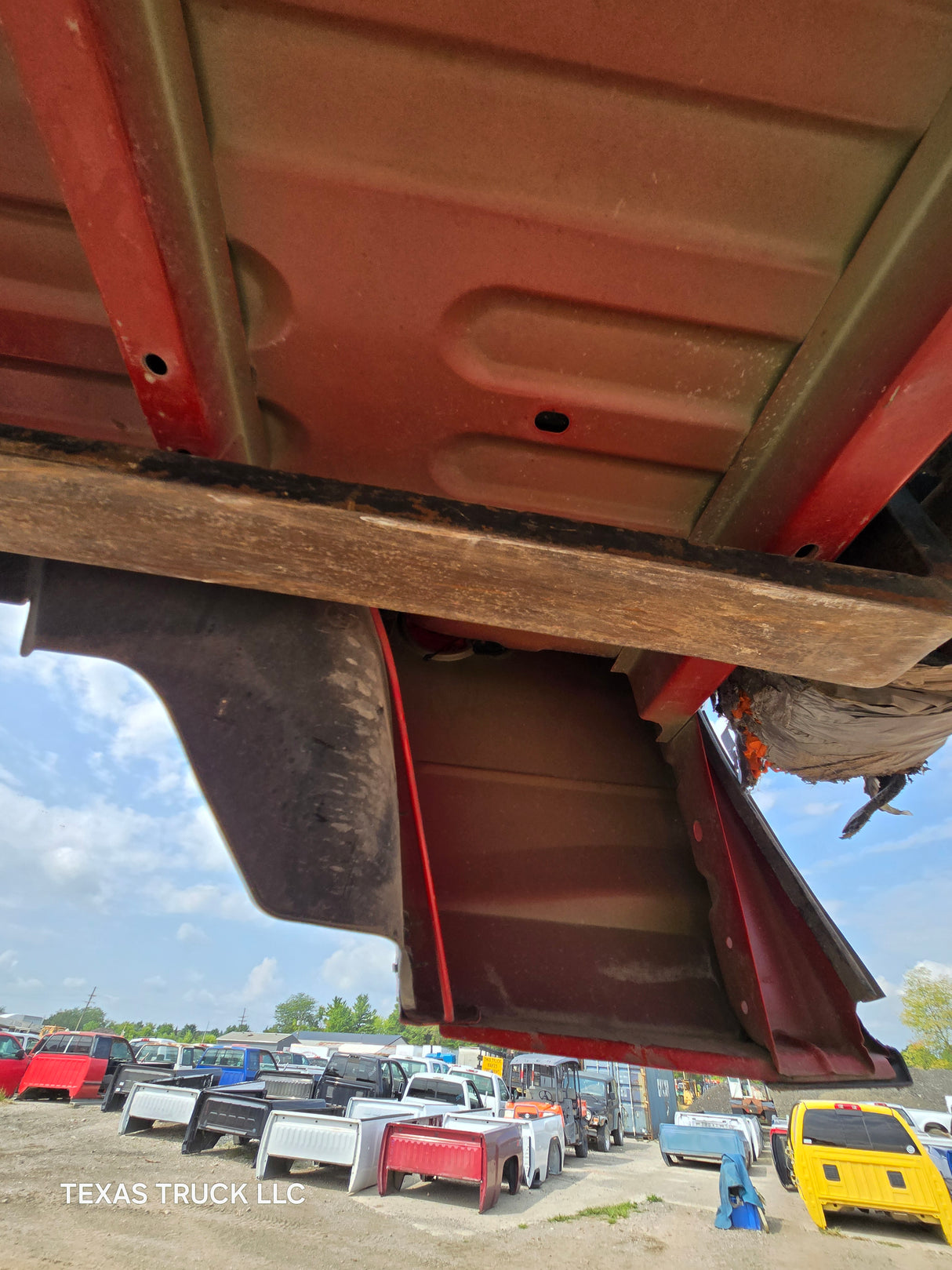 2009-2018 Dodge Ram 4th Gen 1500 2500 3500 6' 4" Short Truck Bed - Bright Red