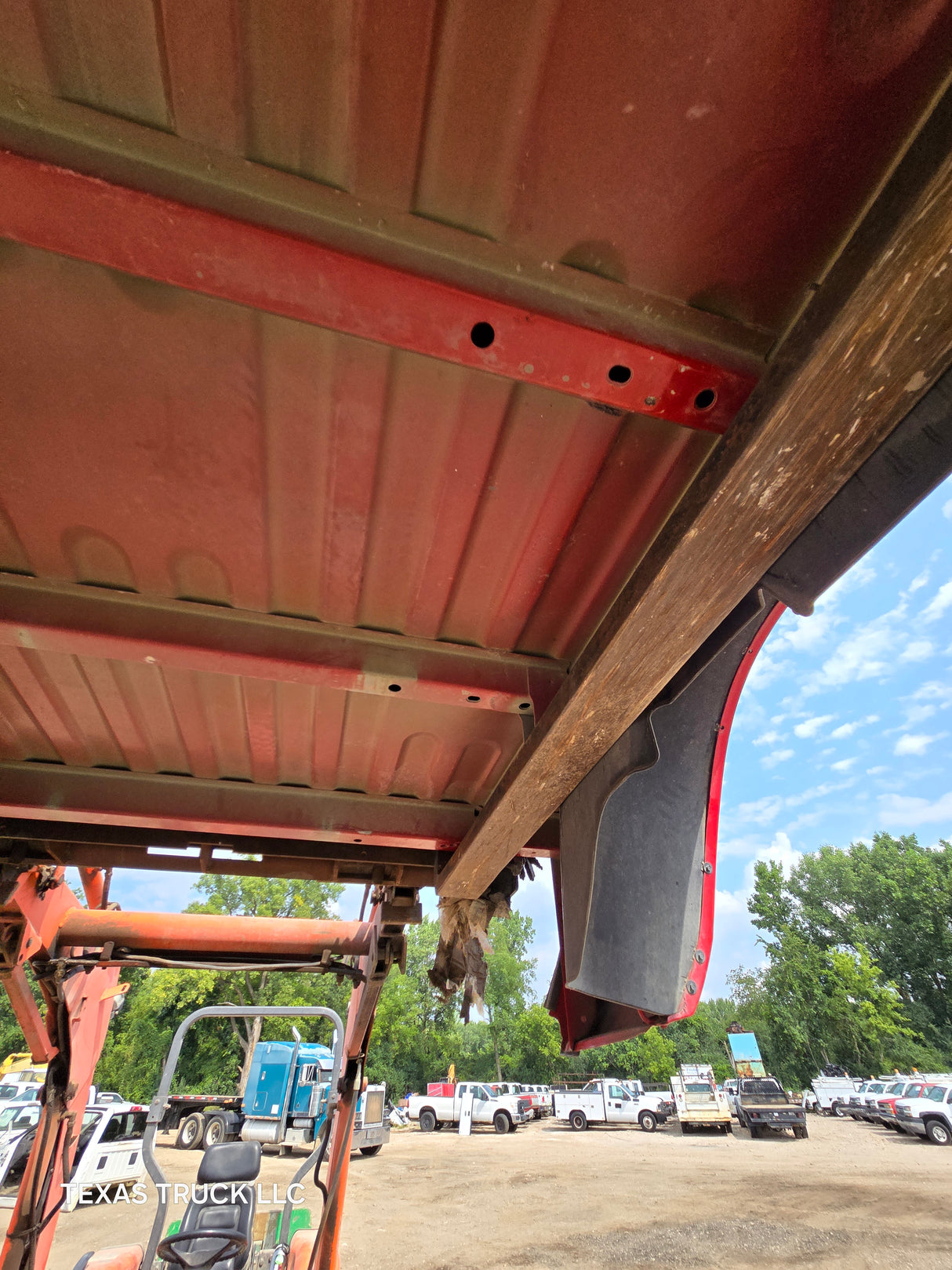 2009-2018 Dodge Ram 4th Gen 1500 2500 3500 6' 4" Short Truck Bed - Bright Red