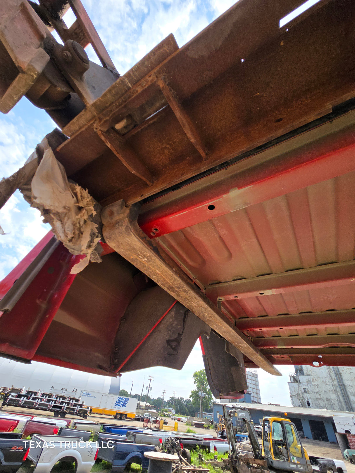 2009-2018 Dodge Ram 4th Gen 1500 2500 3500 6' 4" Short Truck Bed - Bright Red