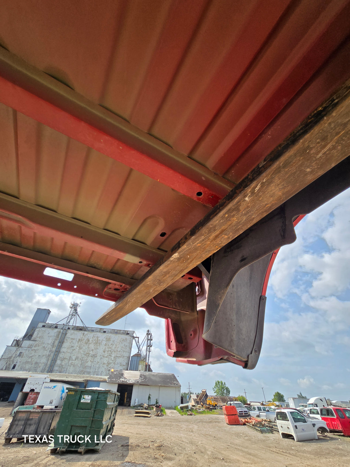 2009-2018 Dodge Ram 4th Gen 1500 2500 3500 6' 4" Short Truck Bed - Bright Red