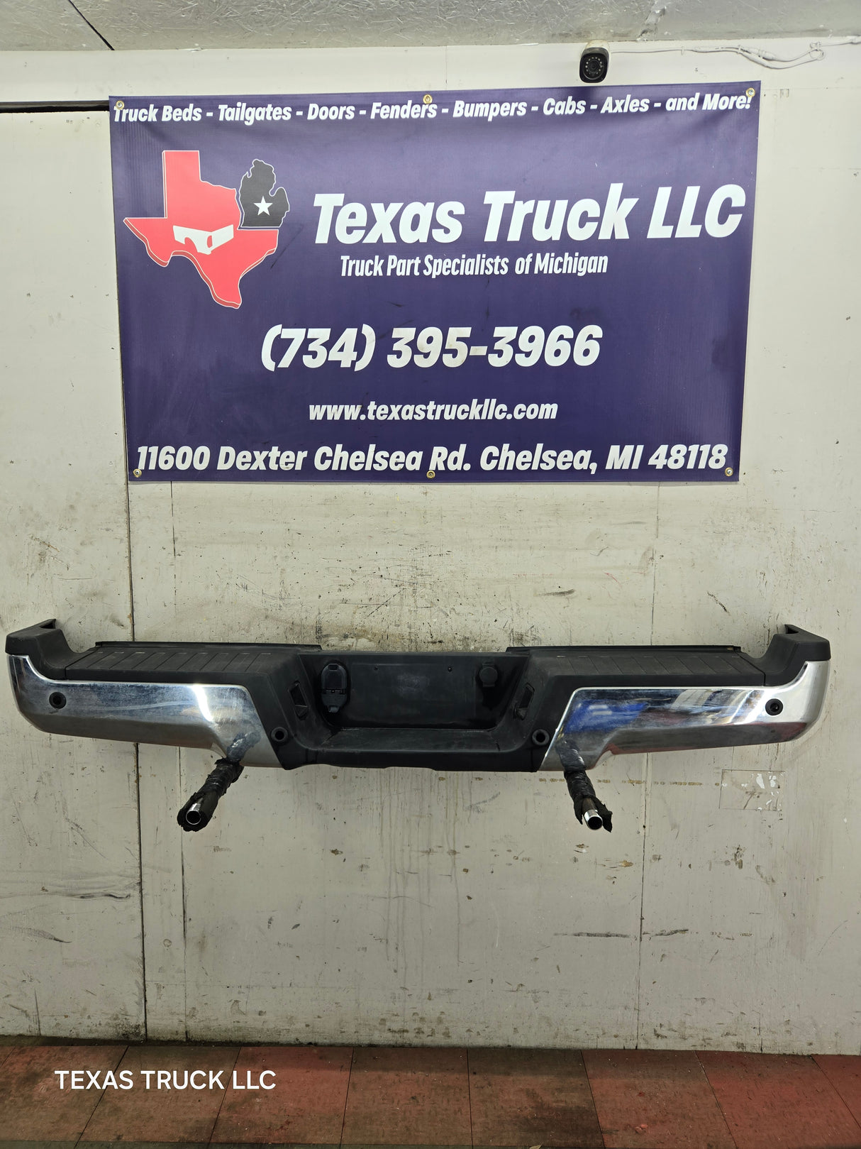 2017-2022 Ford Super Duty Rear Bumper F250 F350 F450 F550 Chrome W/parking aid - Chrome