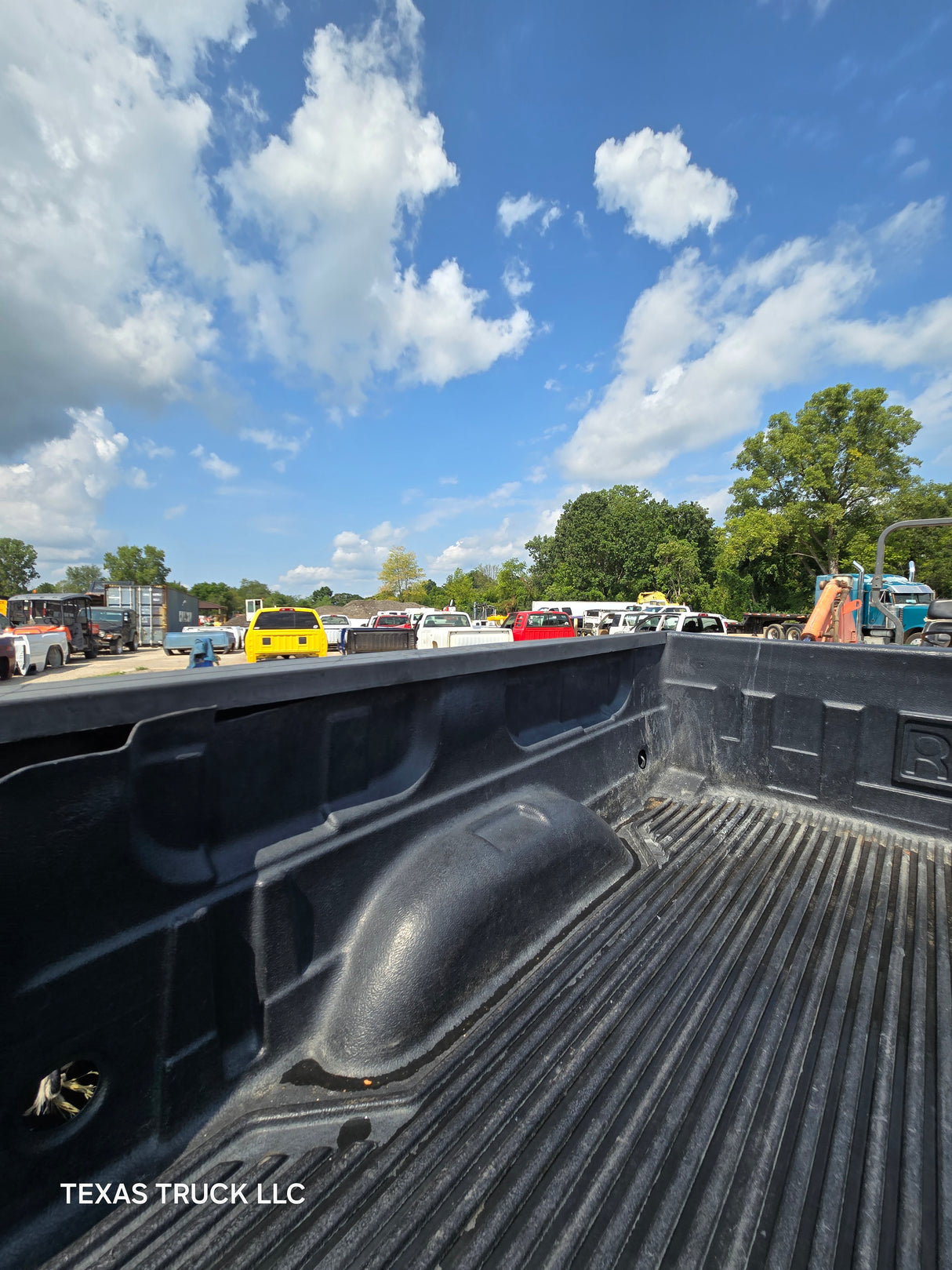 2014-2019 Chevrolet Silverado 1500 2500 3500 HD 6' 6" Short Bed - Dark Grey