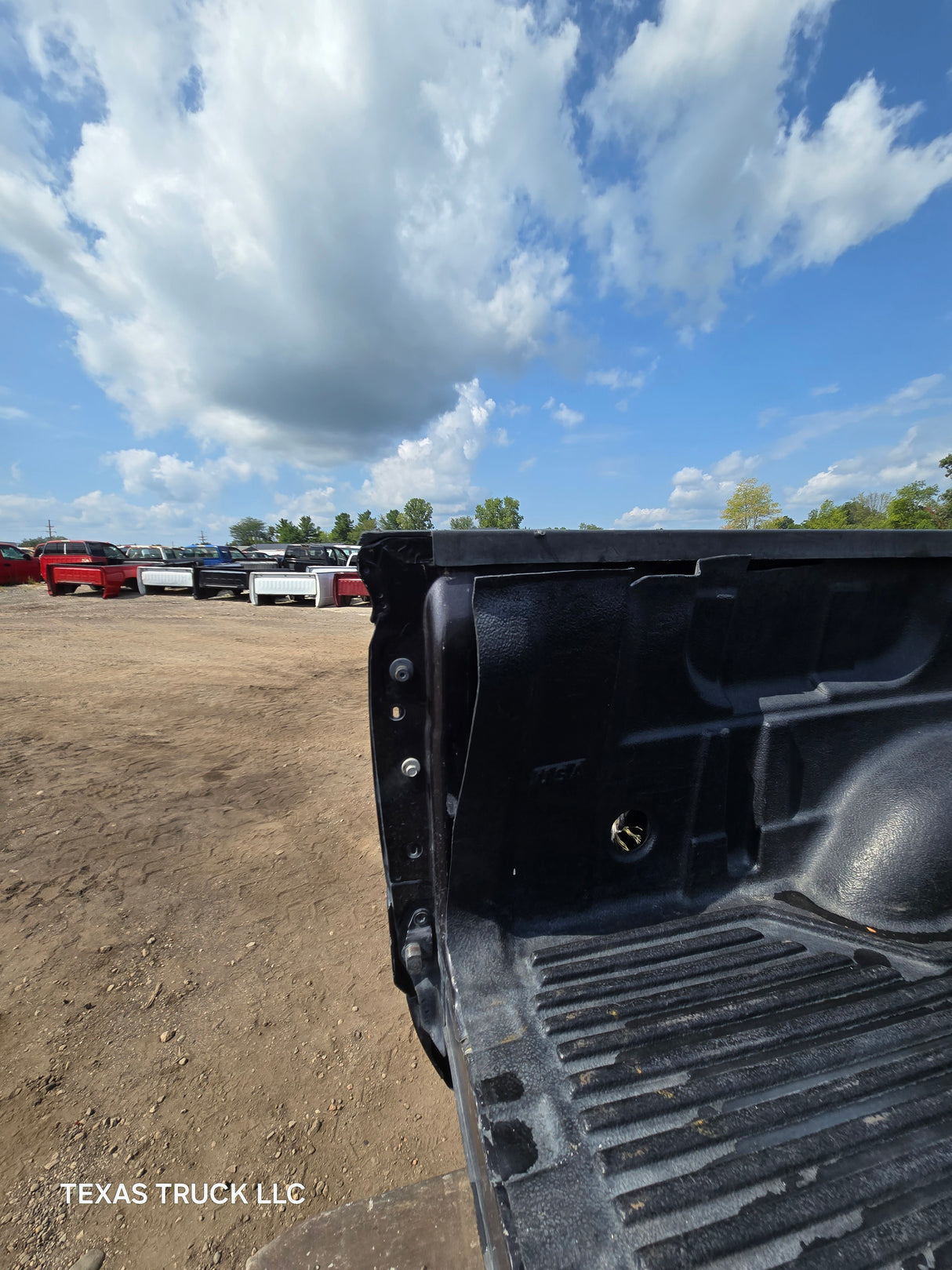 2014-2019 Chevrolet Silverado 1500 2500 3500 HD 6' 6" Short Bed - Dark Grey