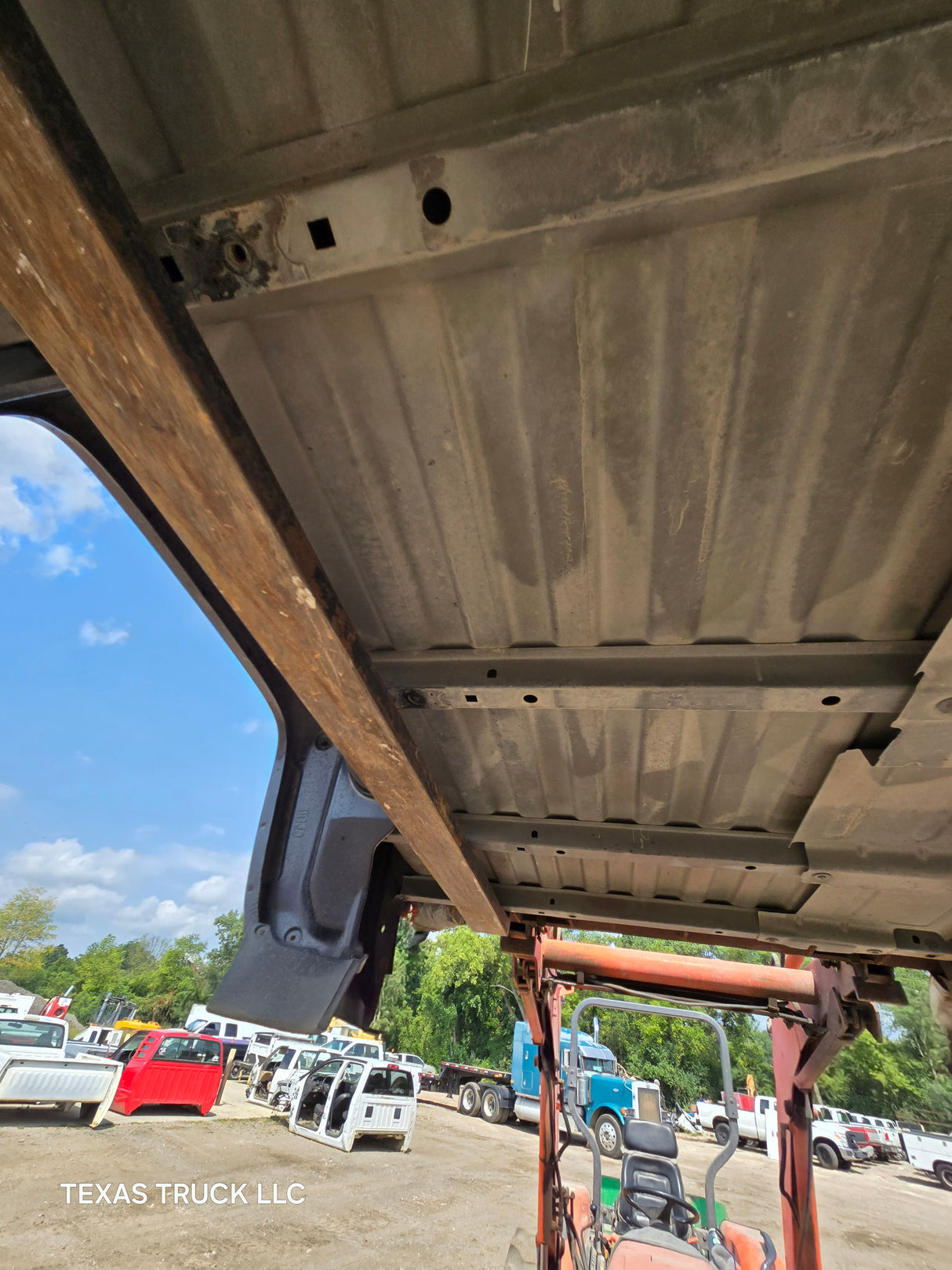 2014-2019 Chevrolet Silverado 1500 2500 3500 HD 6' 6" Short Bed - Dark Grey