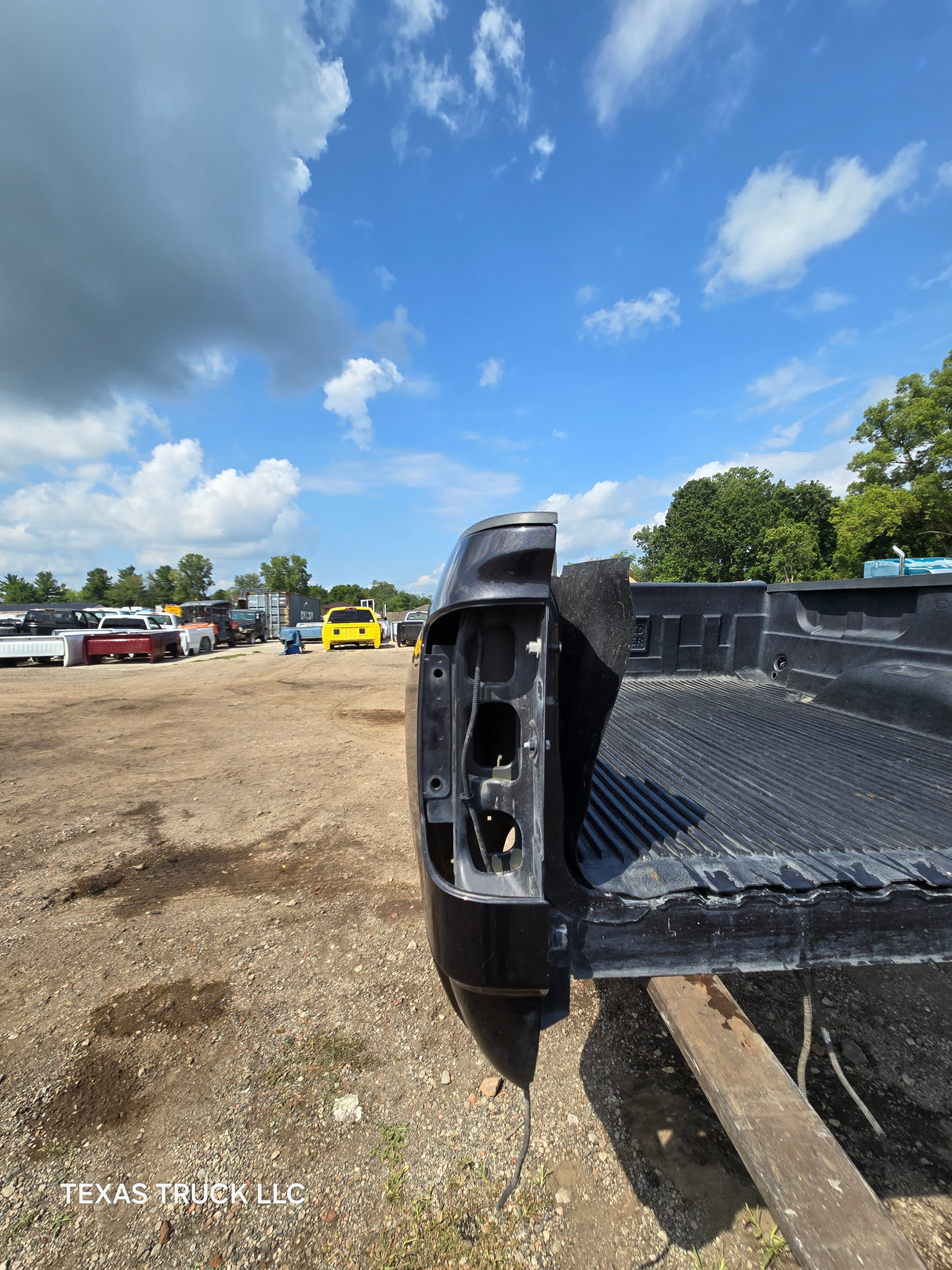 2014-2019 Chevrolet Silverado 1500 2500 3500 HD 6' 6" Short Bed - Dark Grey