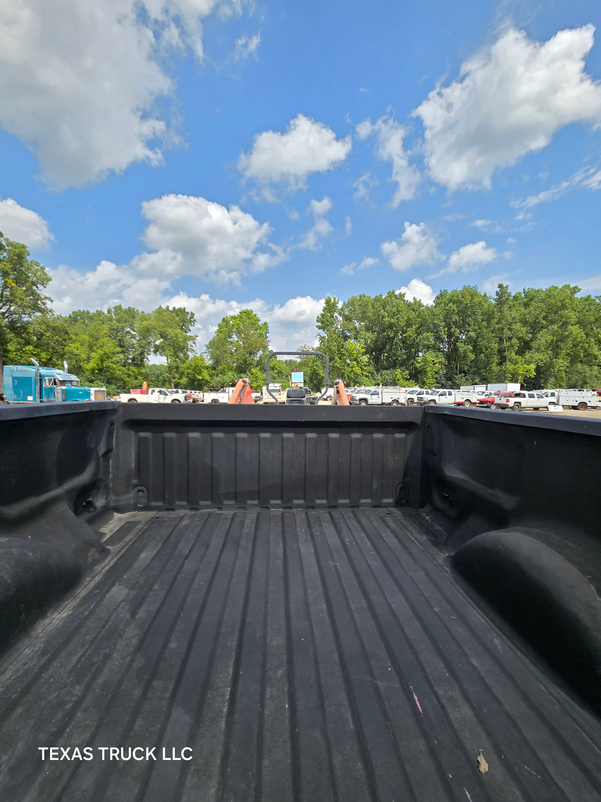 2009-2014 Ford F150 6' 6" Short Truck Bed - Pearl Black