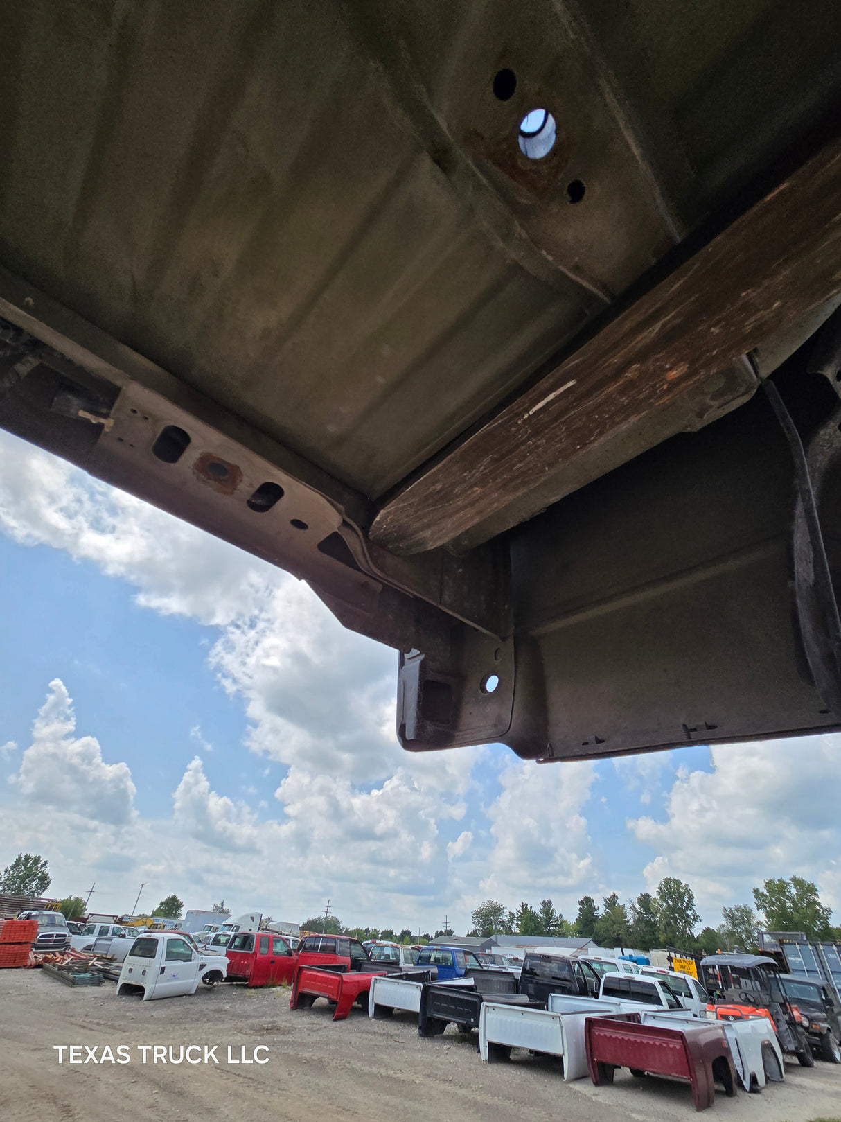 2009-2014 Ford F150 6' 6" Short Truck Bed - Pearl Black