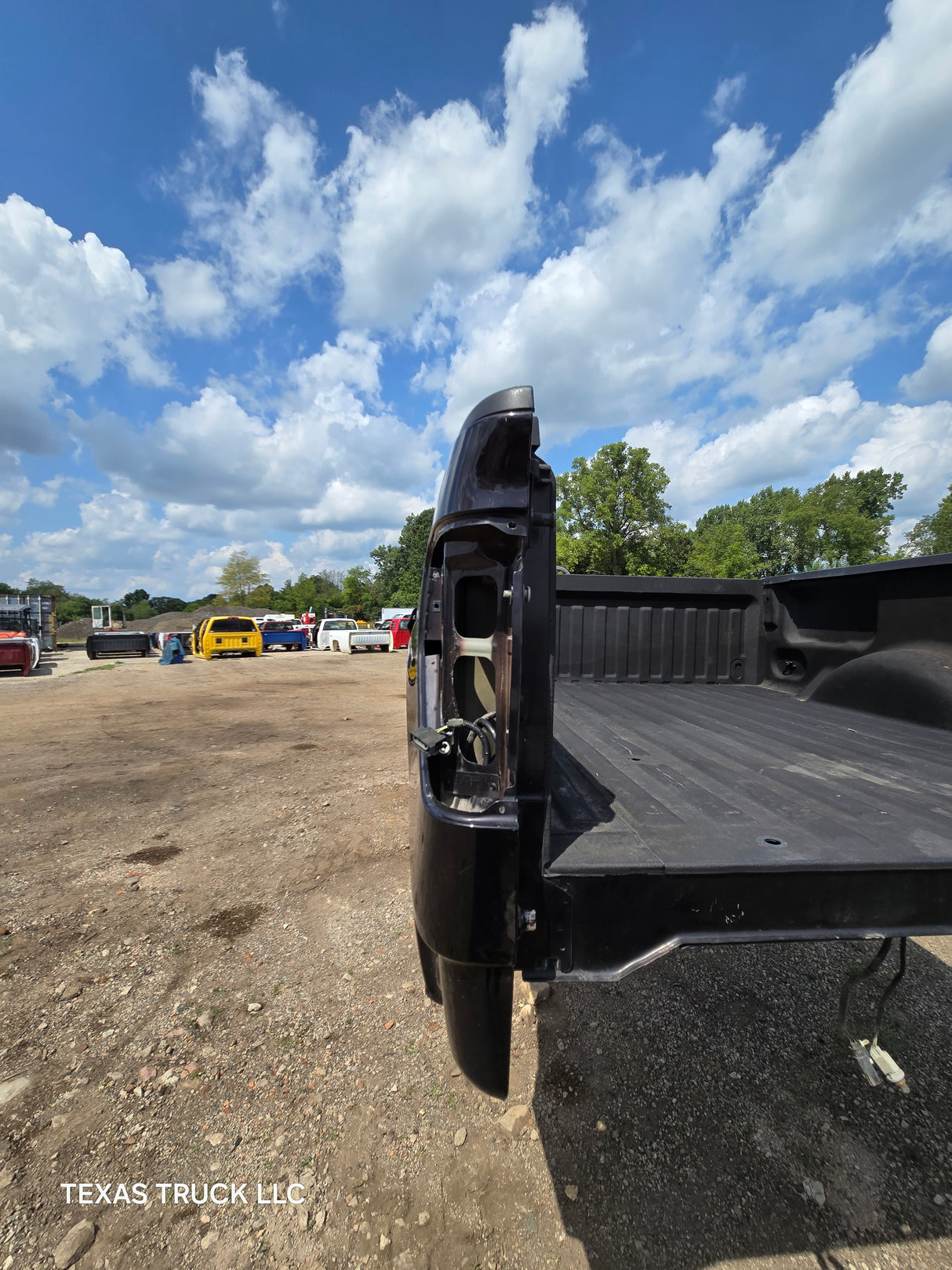 2009-2014 Ford F150 6' 6" Short Truck Bed - Pearl Black