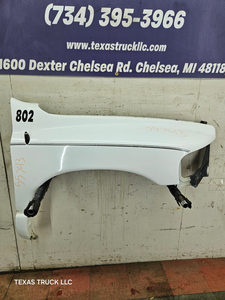 2003-2005 Dodge Ram 3rd Gen 1500 2500 3500 RH Passenger Side Fender - White