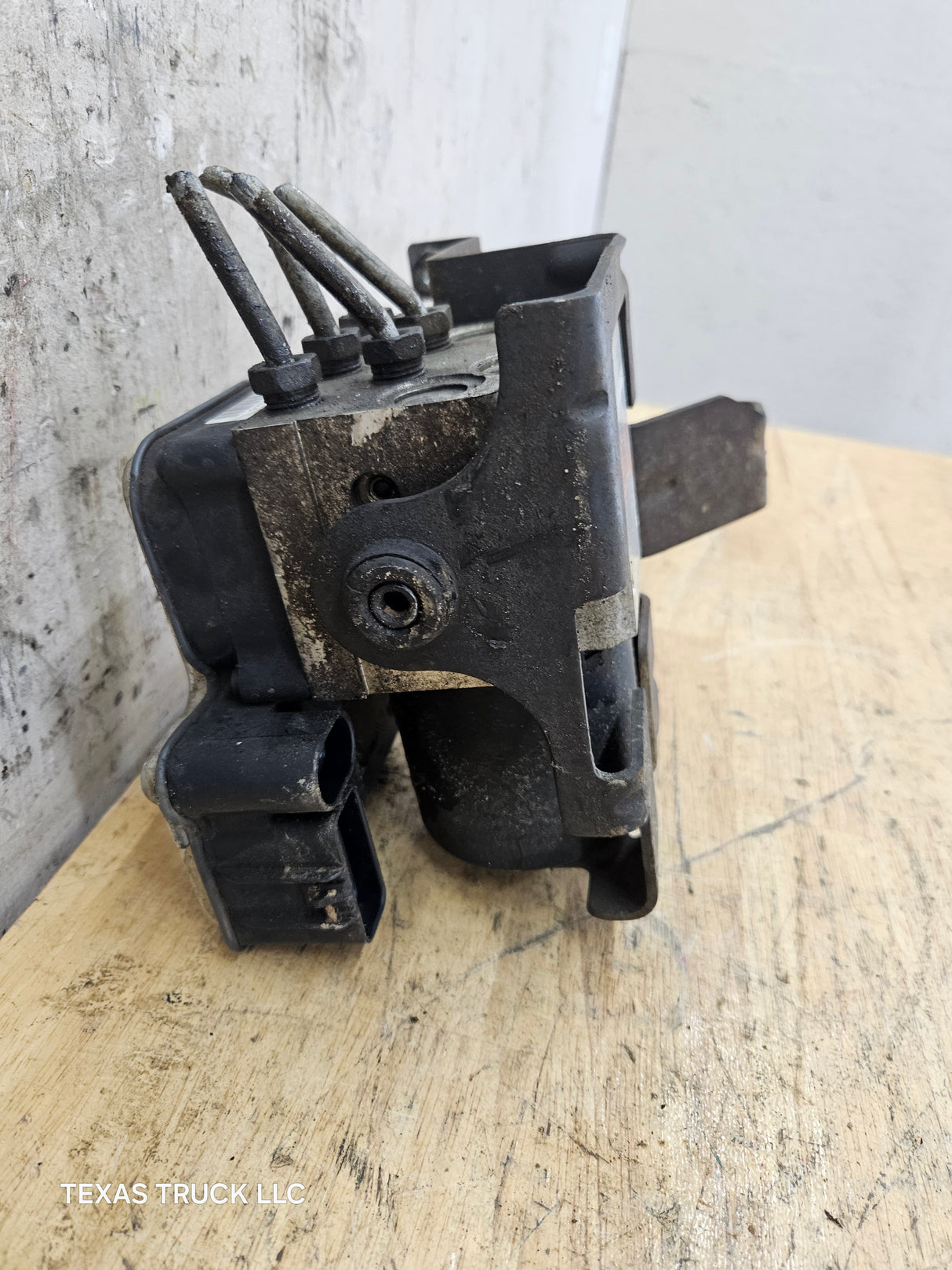 2006-2007 Chevrolet Silverado 1500 ABS Pump Module Control Assembly