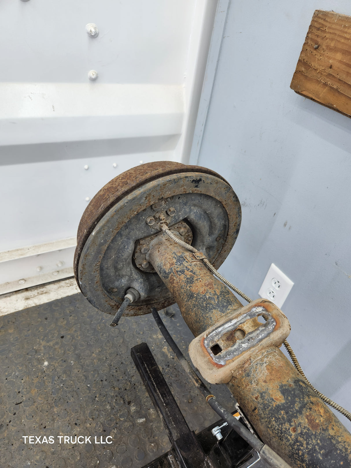 1994-1999 2nd Gen Dodge Ram 1500 3.55 Rear Axle