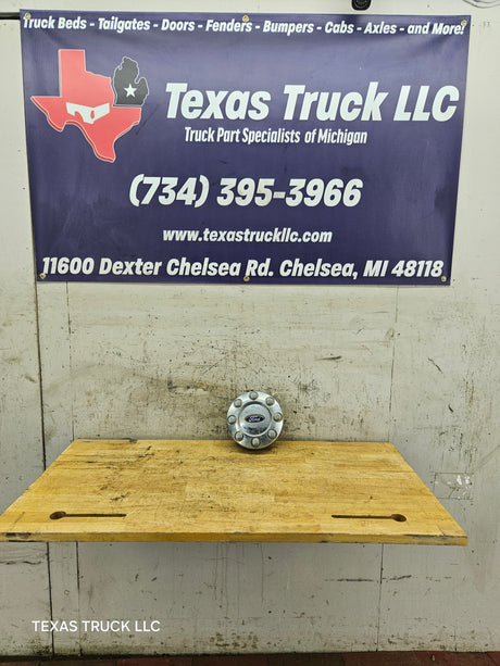 2008-2016 Ford Super Duty F250 F350 Hub Cap Center Cap SINGLE REAR WHEEL 8 LUG