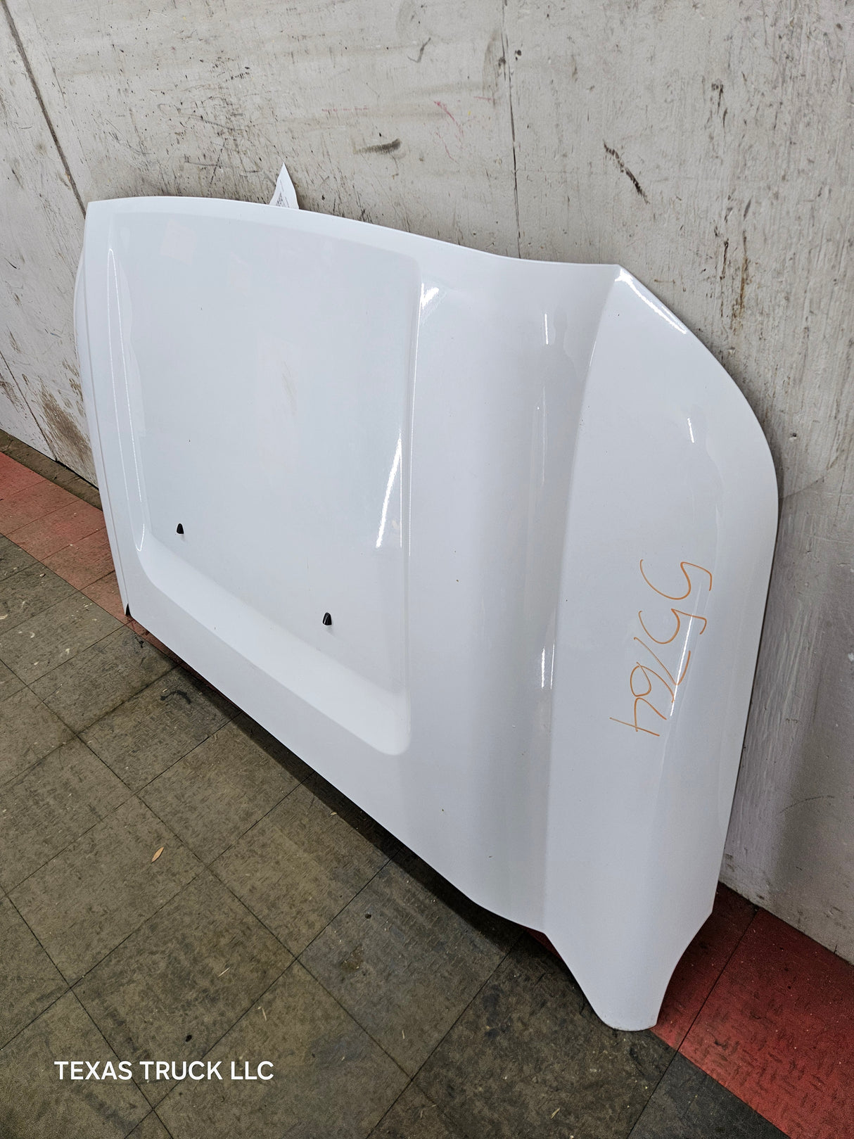 2011-2016 Ford Super Duty Hood F250 F350 F450 F550 - Oxford White