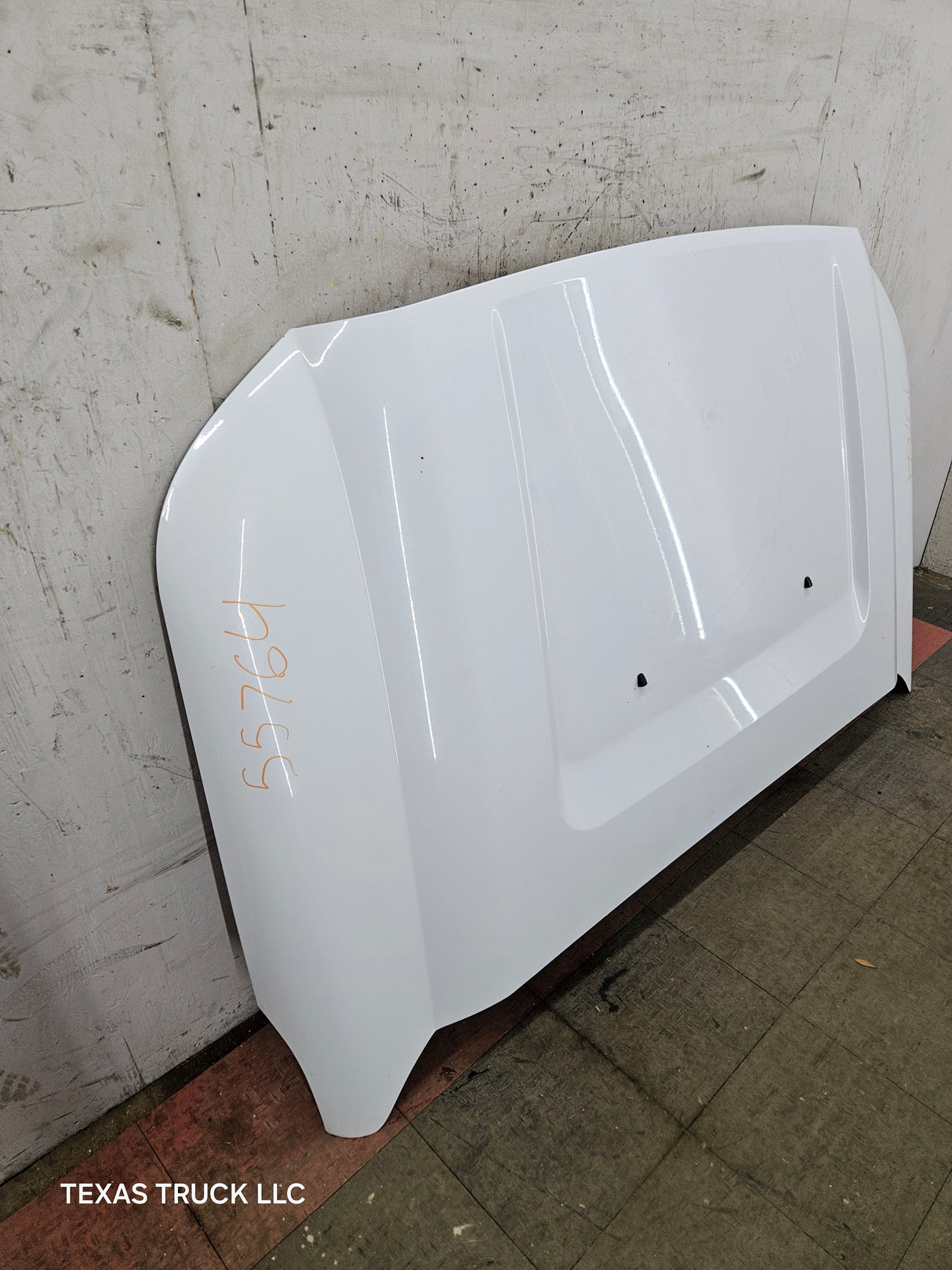 2011-2016 Ford Super Duty Hood F250 F350 F450 F550 - Oxford White