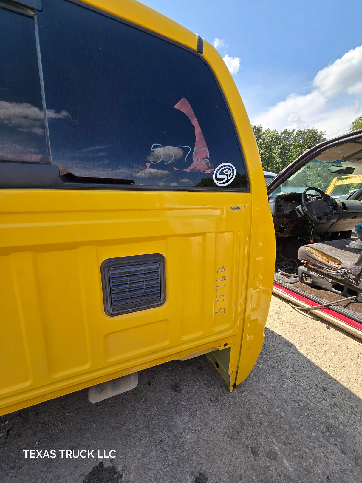 2003-2008 Dodge Ram 1500 2500 3500 4500 5500 3rd Gen Crew/Quad Cab - Yellow