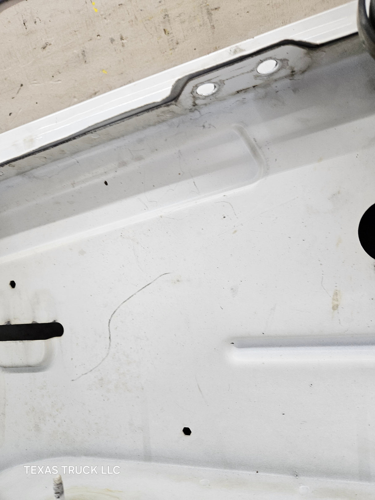 2007-2013 Chevrolet Silverado Passenger Side Front RH Fender 1500 2500 3500 HD - White
