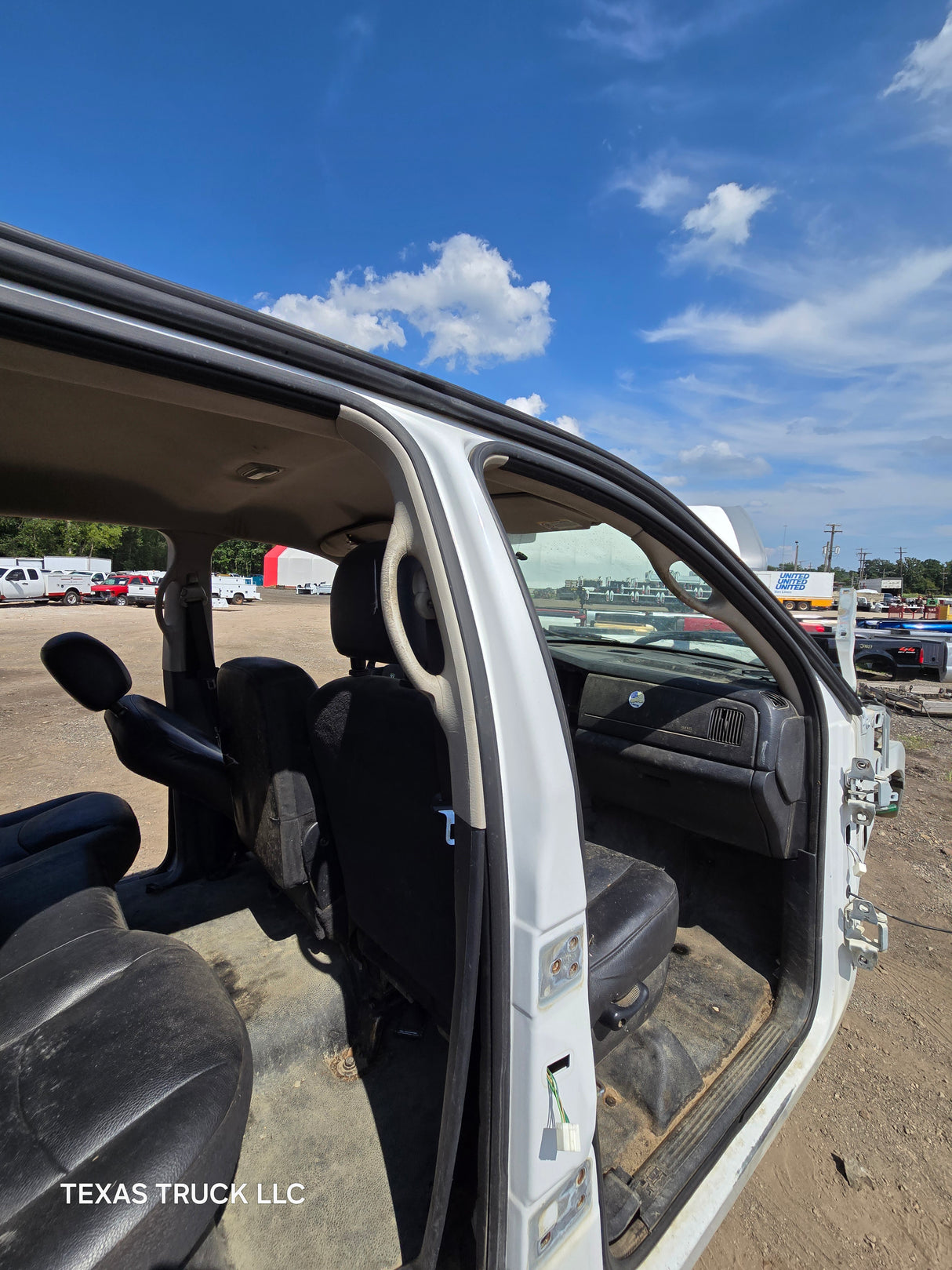 2003-2008 Dodge Ram 1500 2500 3500 4500 5500 3rd Gen Crew/Quad Cab - White