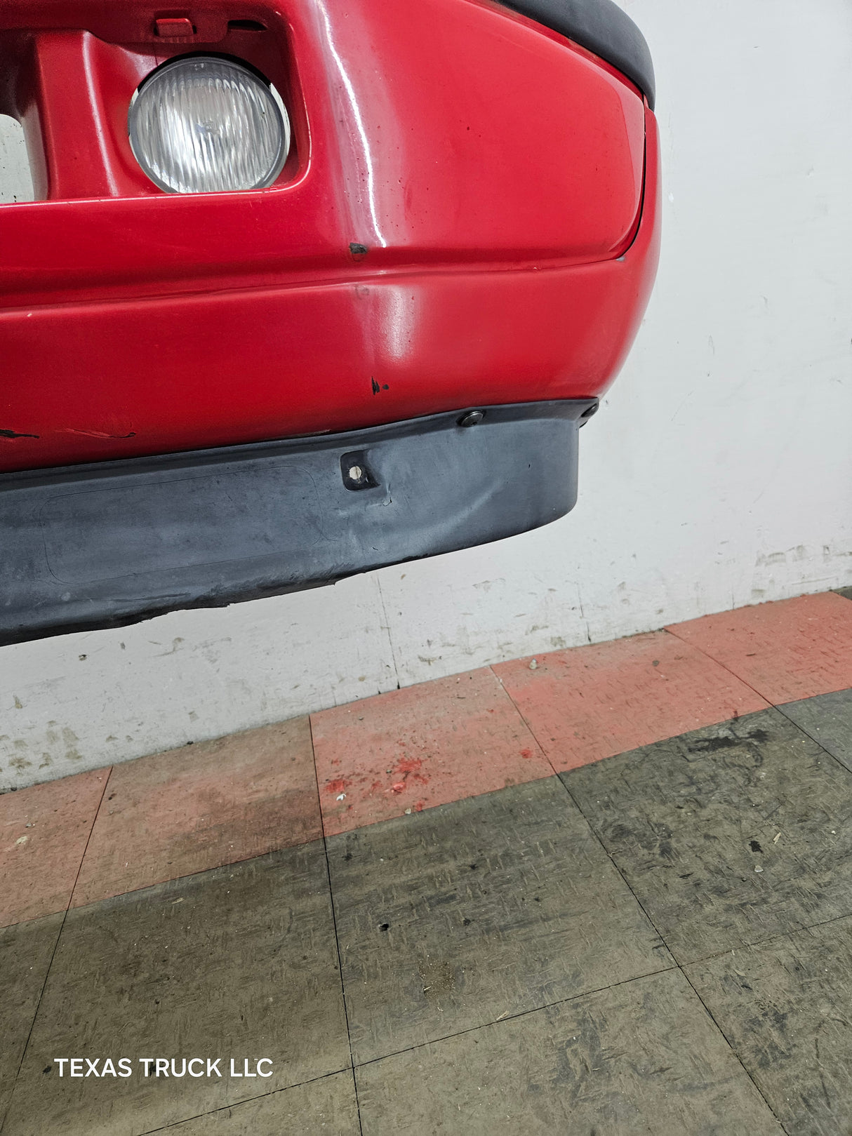1994-2002 Dodge Ram 2nd Gen 1500 2500 3500 Front Bumper Red