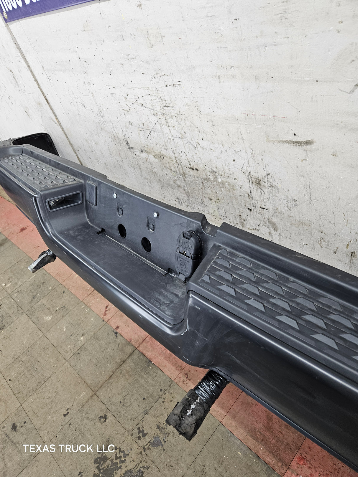 2019-2025 Dodge Ram 2500 3500 5th Gen Rear Bumper Black