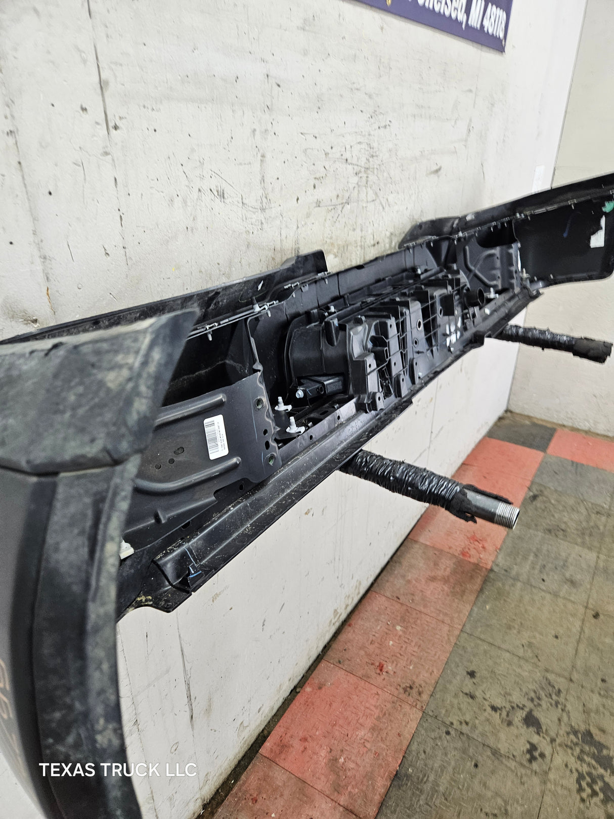 2019-2025 Dodge Ram 2500 3500 5th Gen Rear Bumper Black