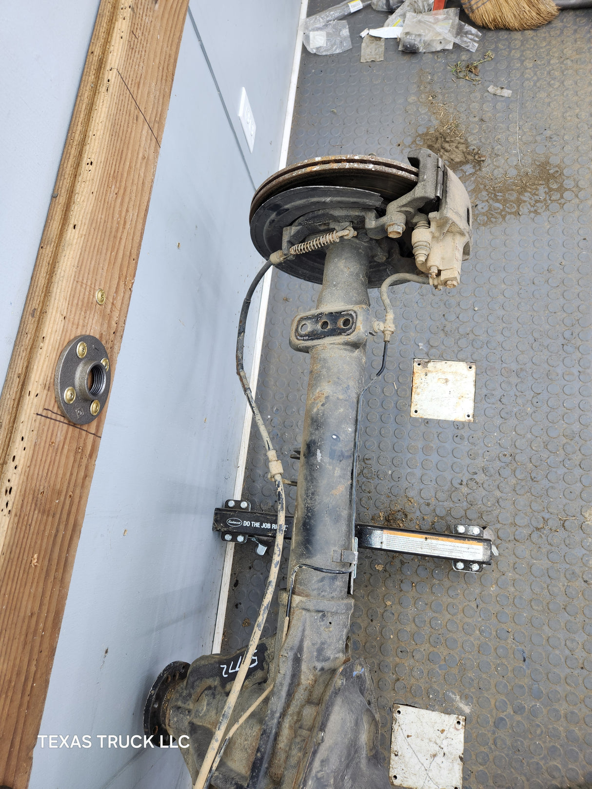 2006-2008 Dodge Ram 1500 Rear Axle 3.92 Gear Ratio 3rd Gen