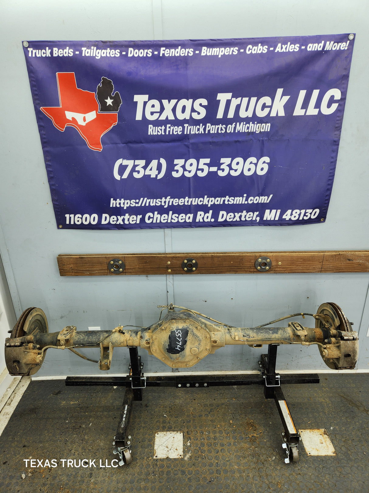 2002-2005 Dodge Ram 1500 Rear Axle 3.55 Gear Ratio 9.25 3rd Gen