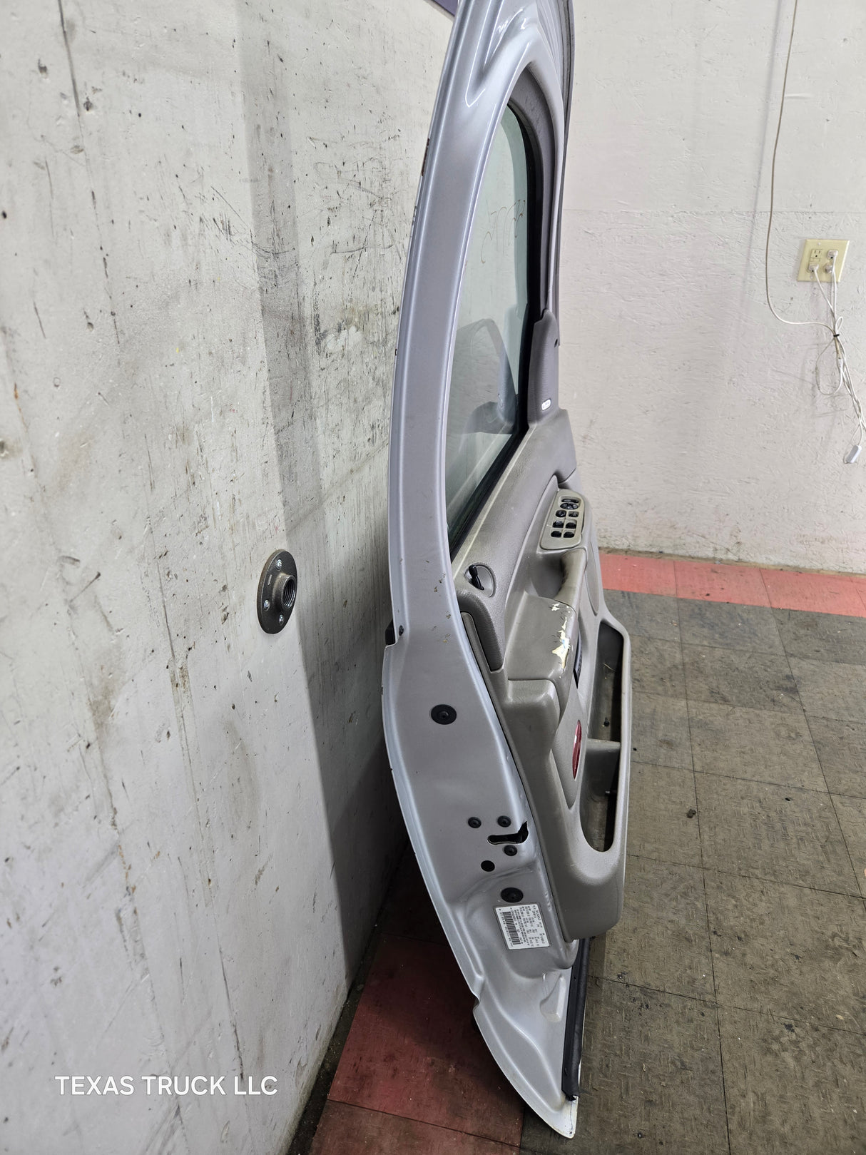 2003-2008 Dodge Ram 3rd Gen Driver Side Front Quad Cab Crew Cab Door 1500 2500 3500 4500 5500 - Silver