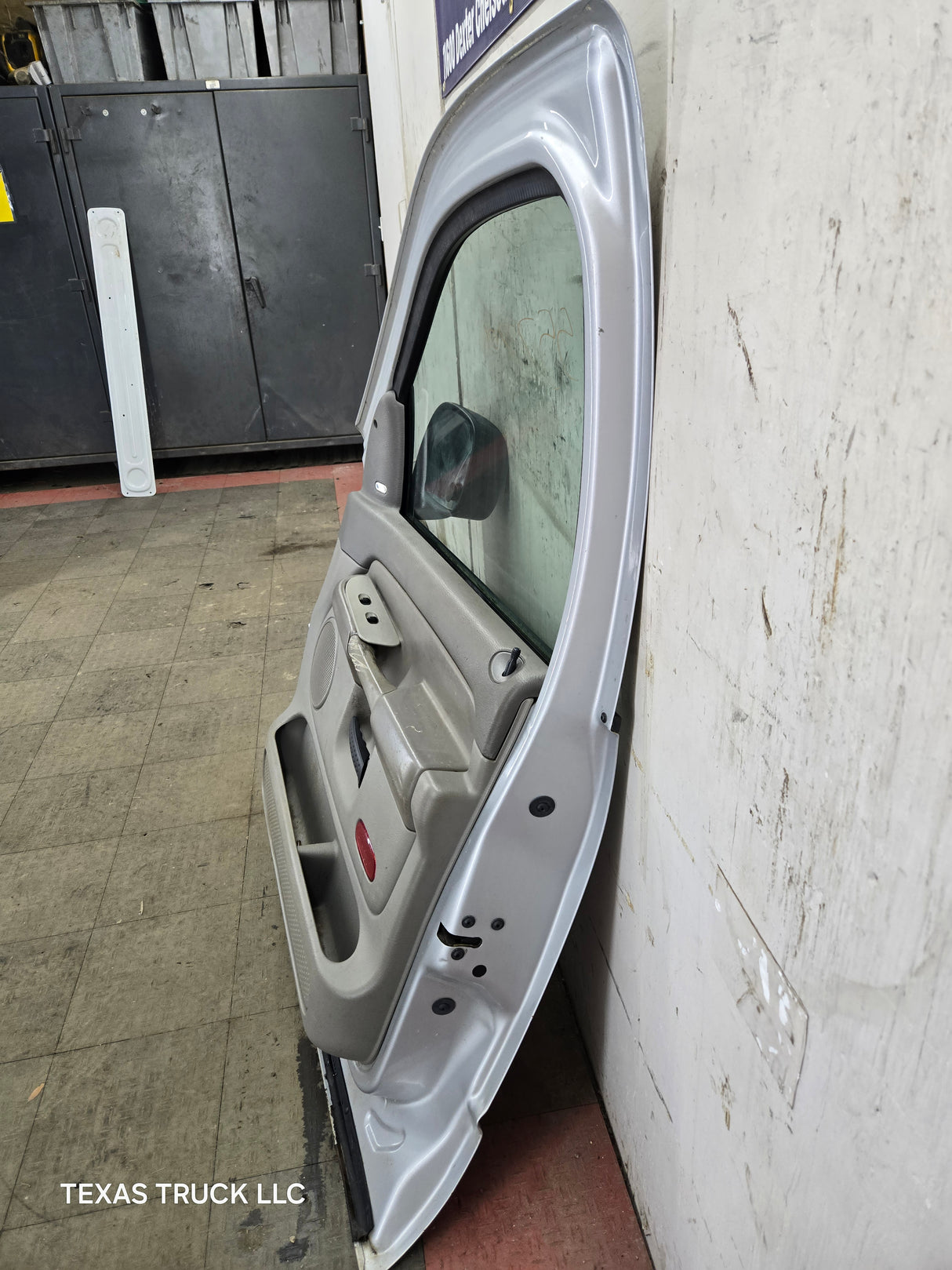 2003-2008 Dodge Ram 3rd Gen Passenger Side Front Quad Cab Crew Cab Door 1500 2500 3500 4500 5500 - Silver