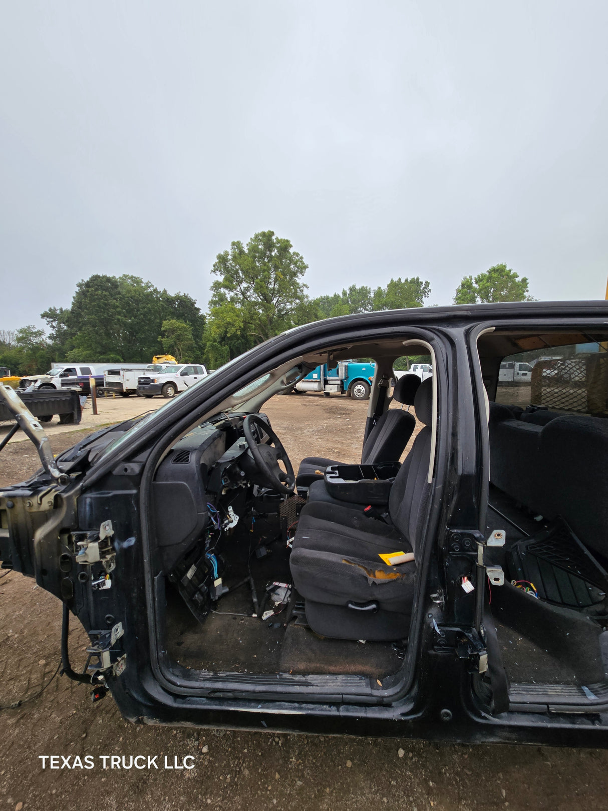 2003-2008 Dodge Ram 1500 2500 3500 4500 5500 3rd Gen Crew/Quad Cab - Black/White