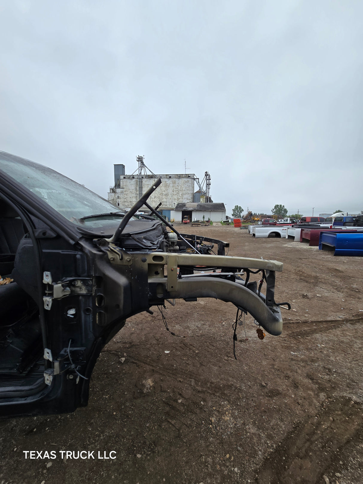 2003-2008 Dodge Ram 1500 2500 3500 4500 5500 3rd Gen Crew/Quad Cab - Black/White