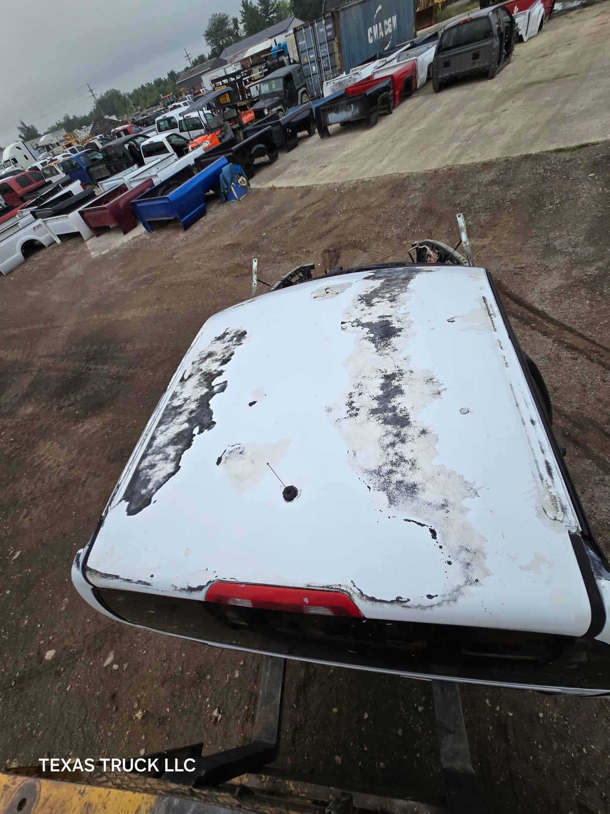 2003-2008 Dodge Ram 1500 2500 3500 4500 5500 3rd Gen Crew/Quad Cab - Black/White