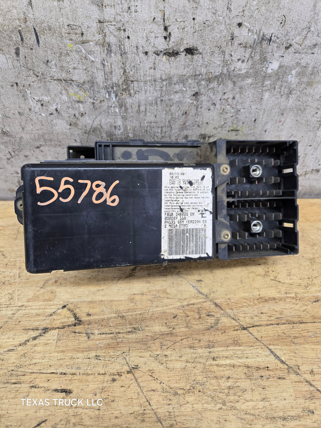 1999-2001 Ford F250 F350 GEM Multifunction Body Control Module F81B-14B205-EN