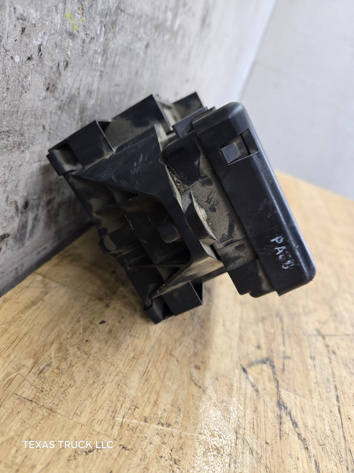1999-2001 Ford F250 F350 GEM Multifunction Body Control Module F81B-14B205-EN