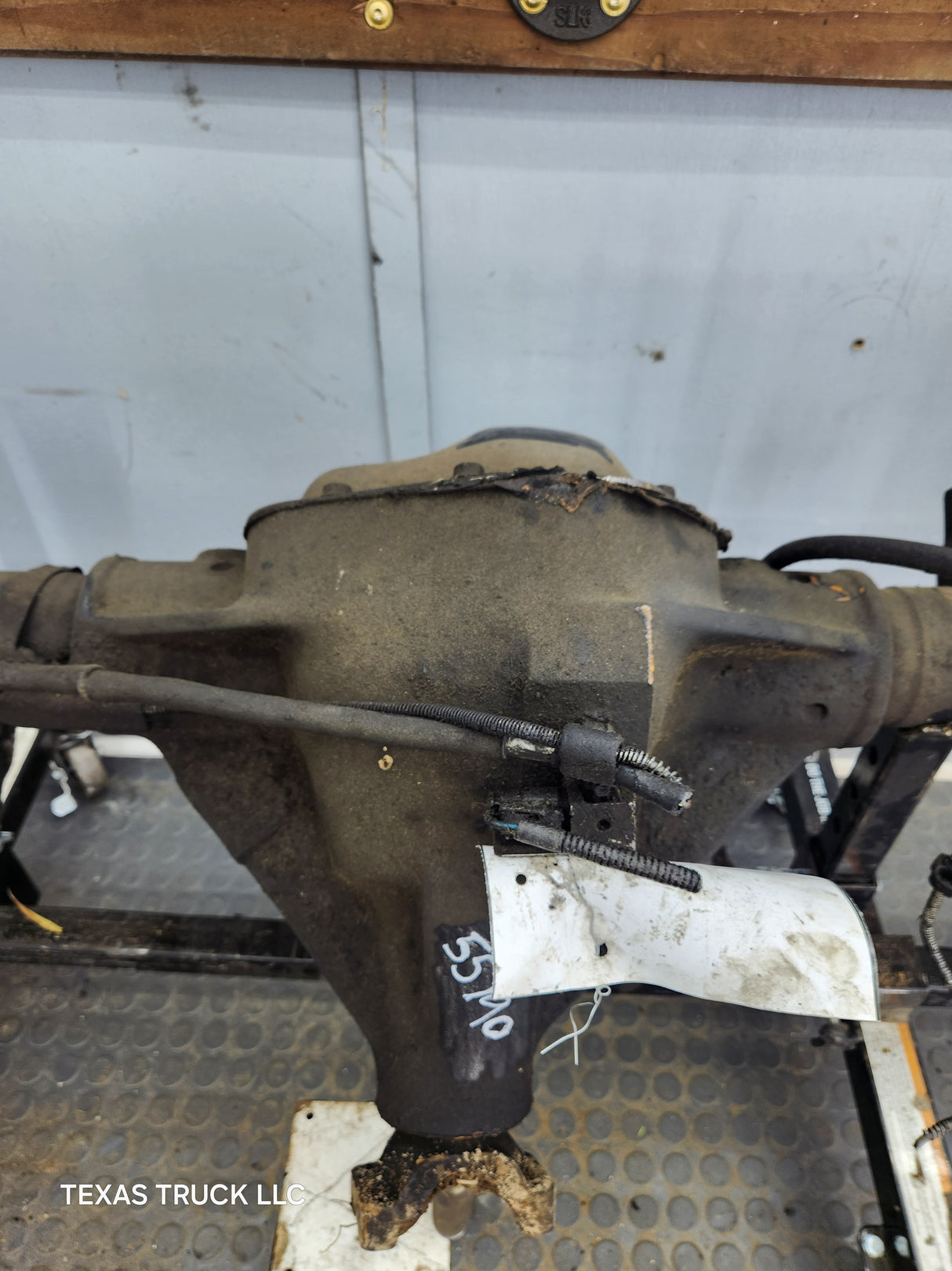 1994-1999 2nd Gen Dodge Ram 2500 4.10 Rear Axle Dana 60