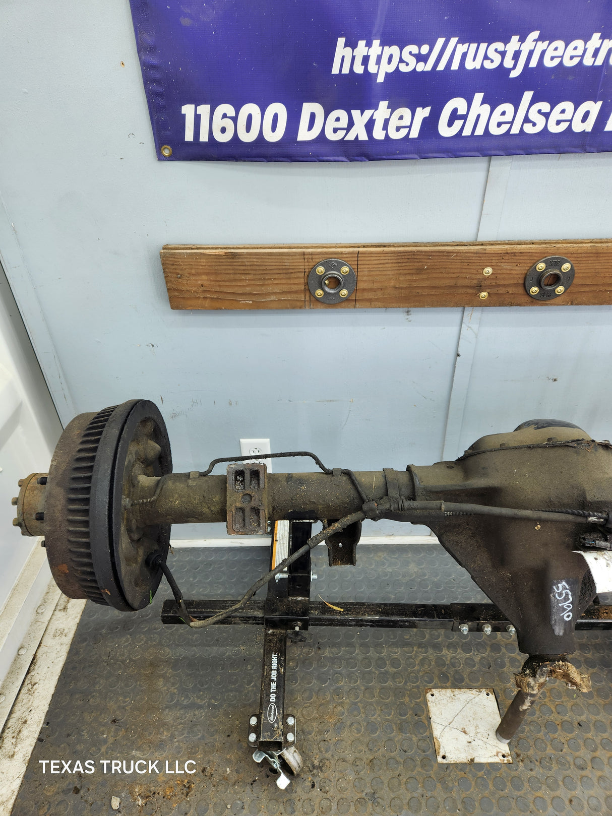 1994-1999 2nd Gen Dodge Ram 2500 4.10 Rear Axle Dana 60