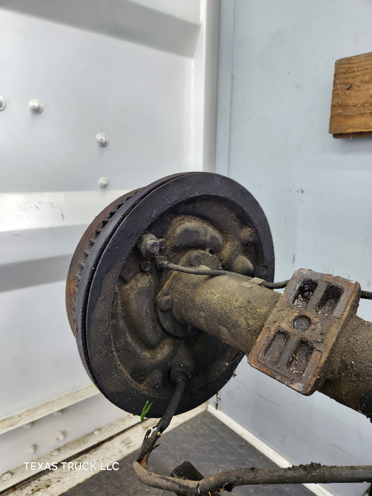 1994-1999 2nd Gen Dodge Ram 2500 4.10 Rear Axle Dana 60