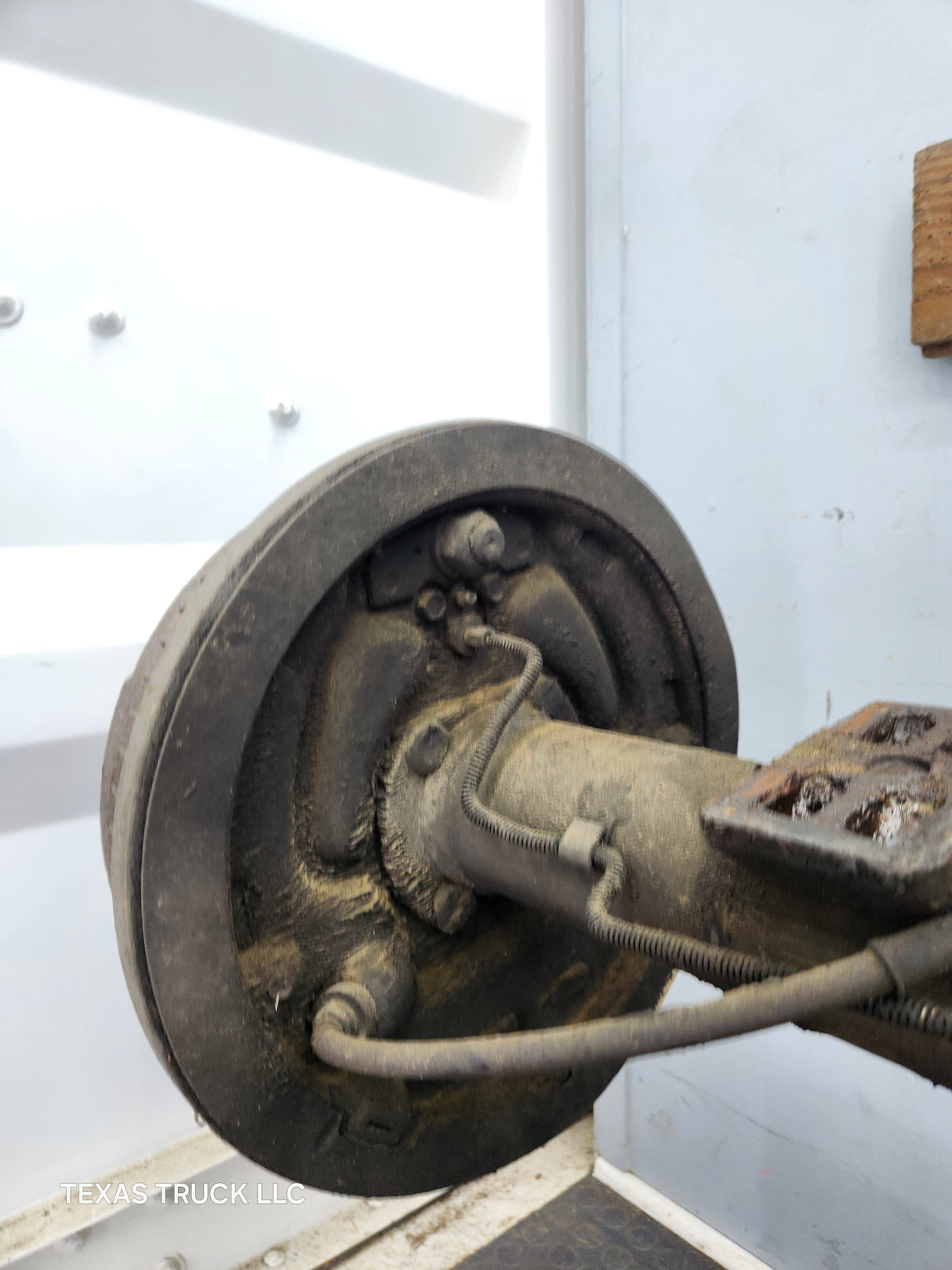 1994-1999 2nd Gen Dodge Ram 2500 4.10 Rear Axle Dana 60
