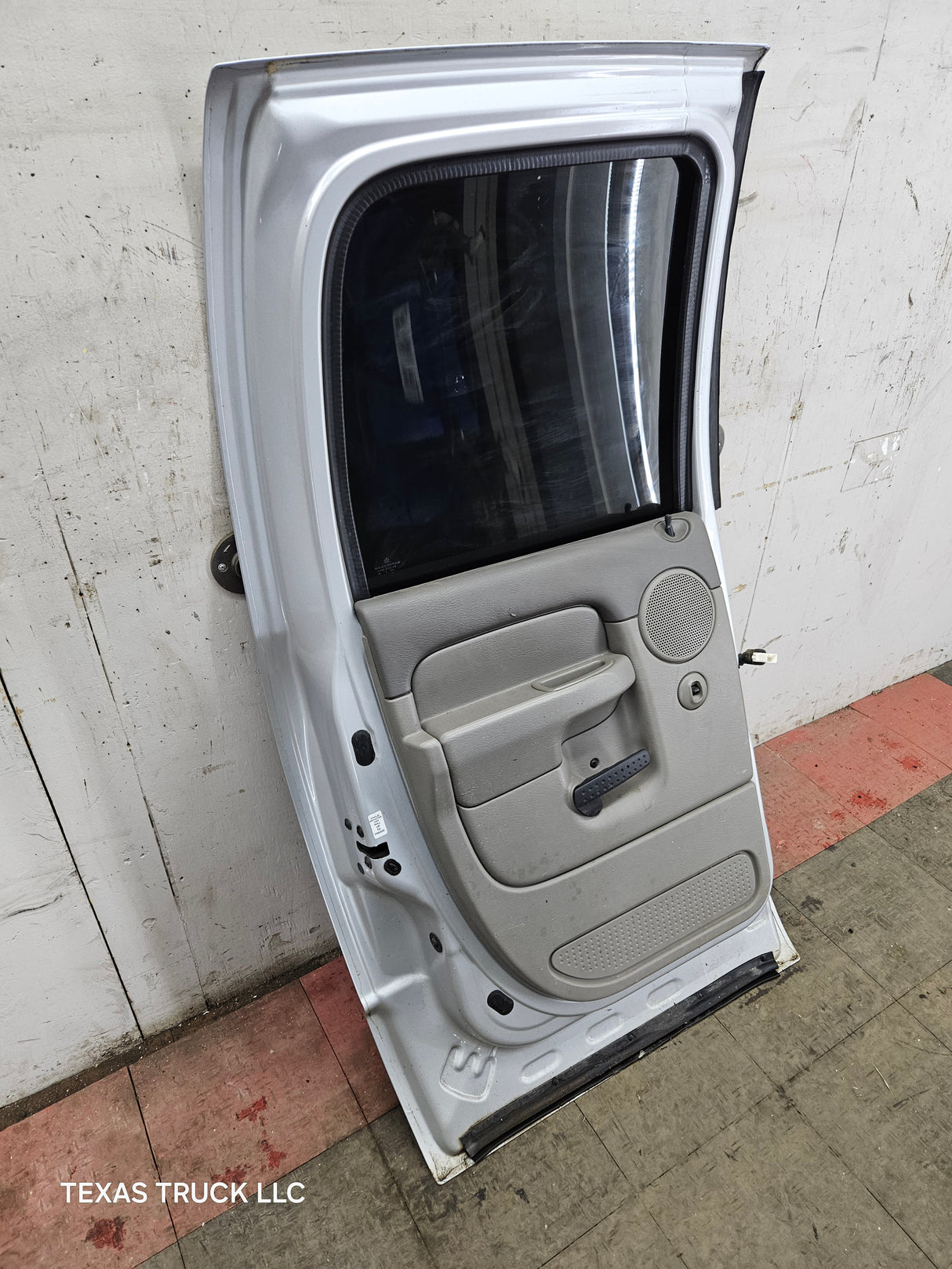 2003-2008 Dodge Ram 3rd Gen LH Driver Rear Quad Cab Door 1500 2500 3500 4500 5500 - Silver
