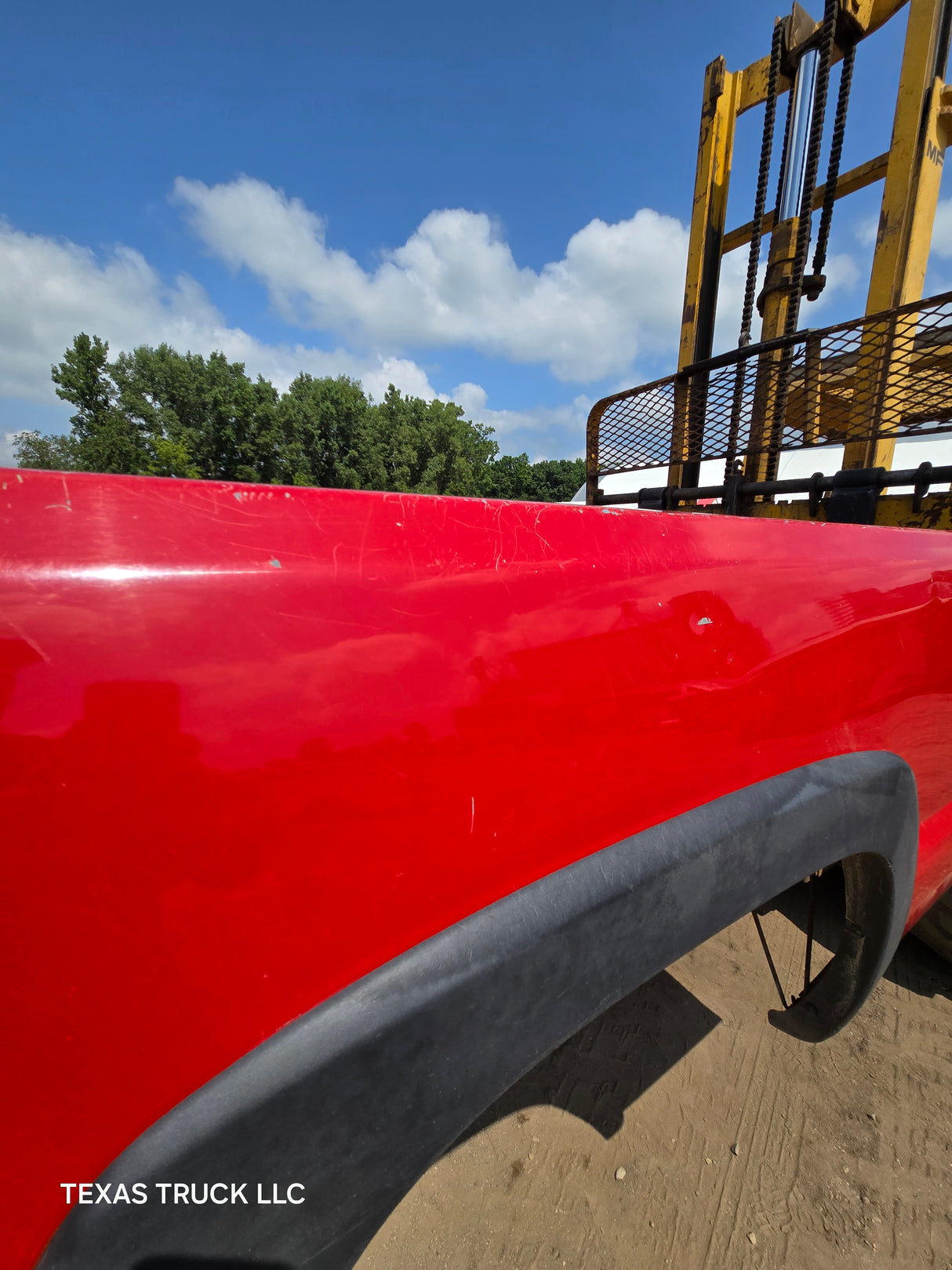 1999-2007 Chevrolet Silverado / GMC Sierra 6' 6" Short Truck Bed - SEE DISCRIPTION