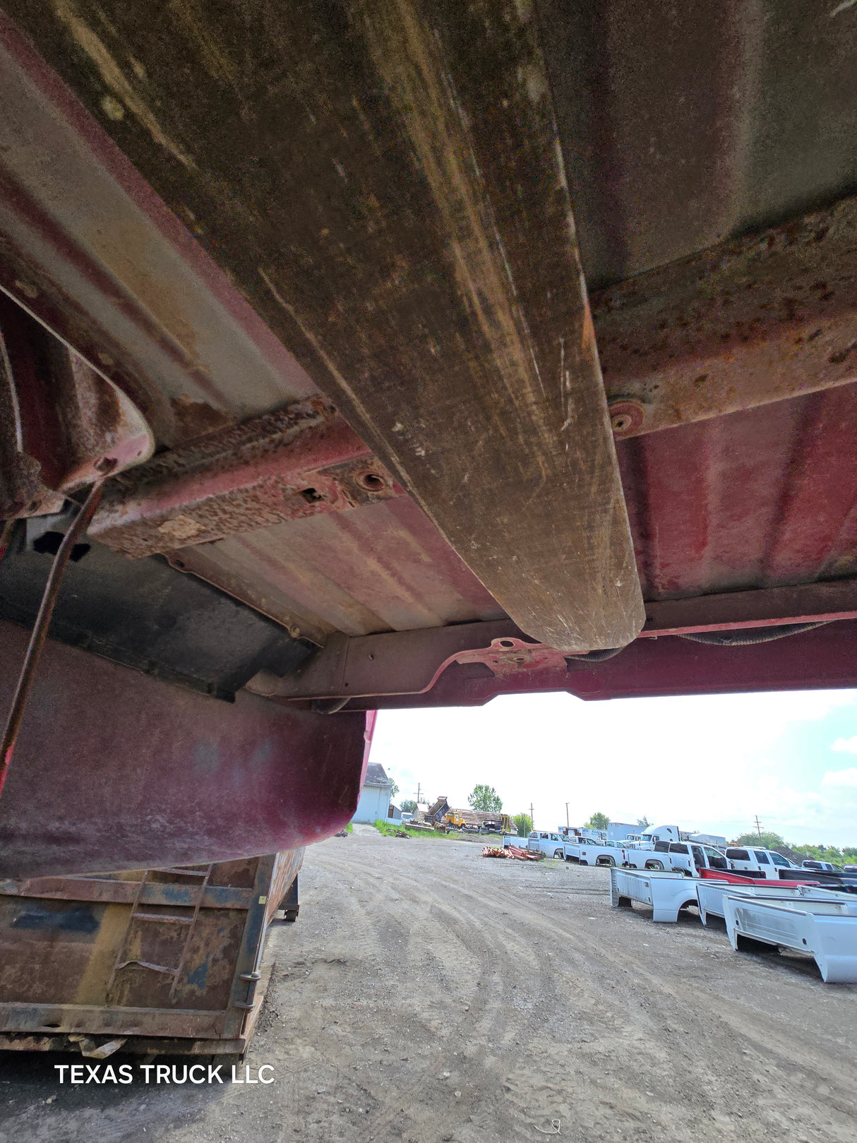 1999-2007 Chevrolet Silverado / GMC Sierra 6' 6" Short Truck Bed - SEE DISCRIPTION